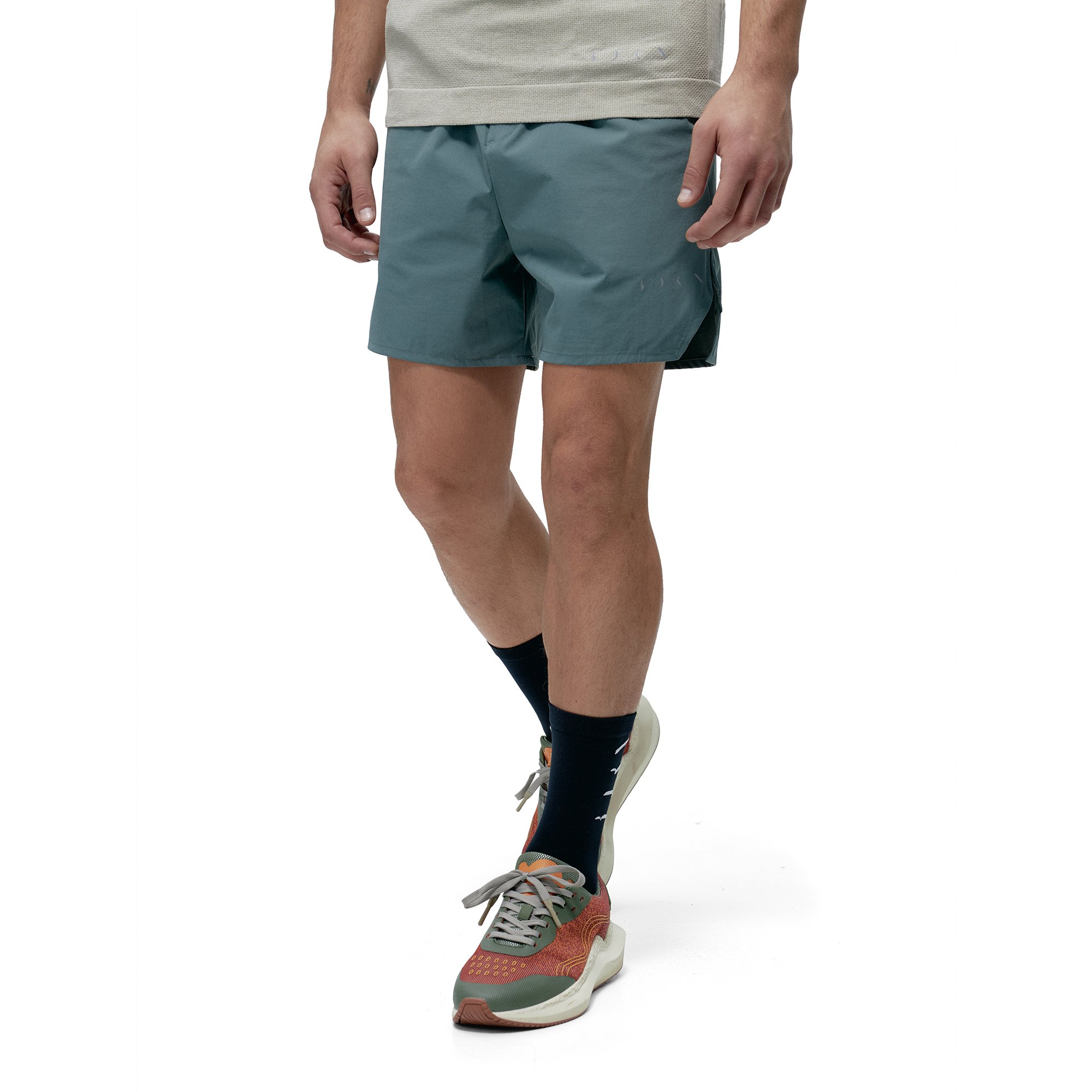 Sport shorts BORN LIVING YOGA Green