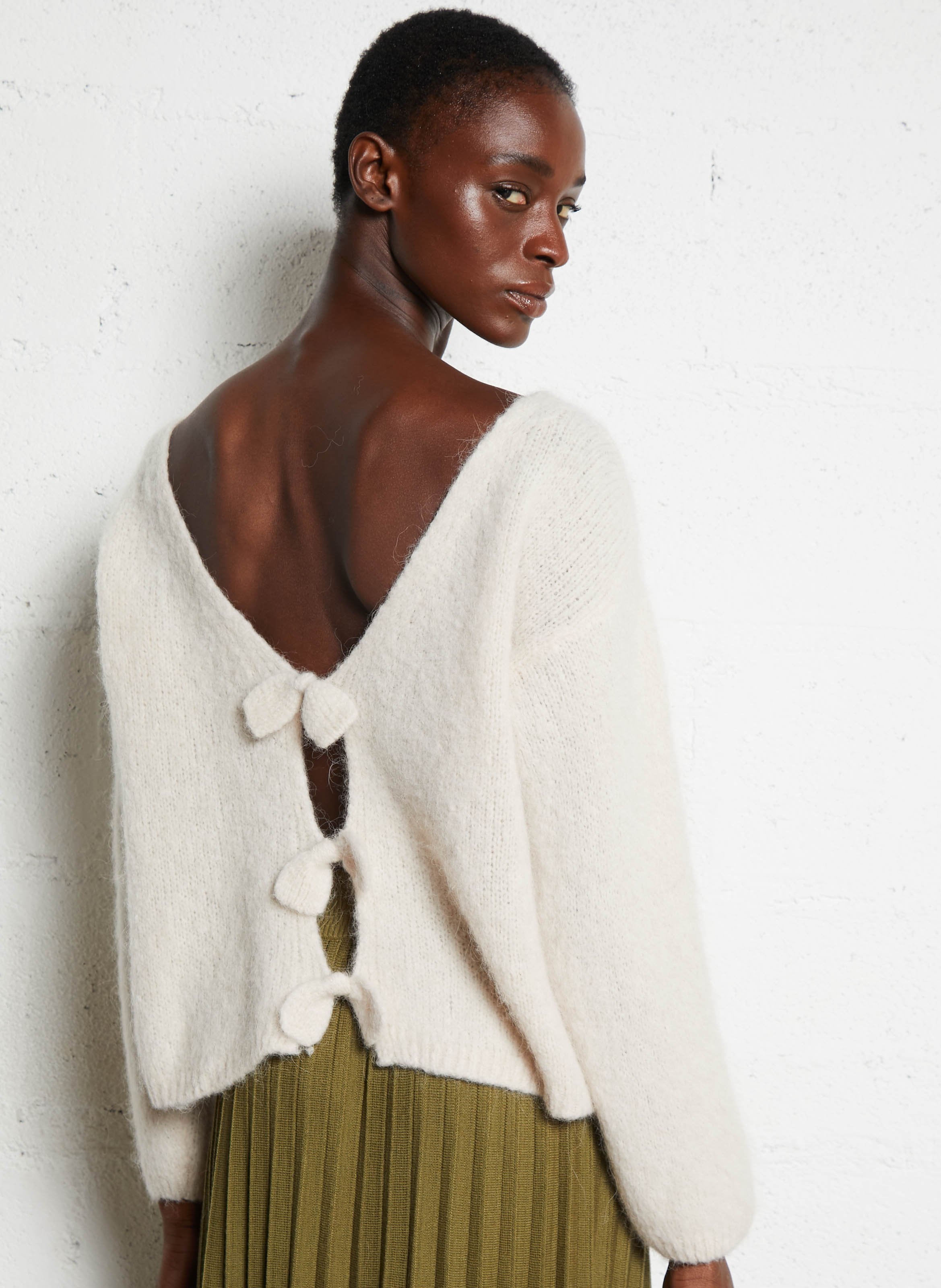 Pull ample col rond en maille mélangée PLEASE