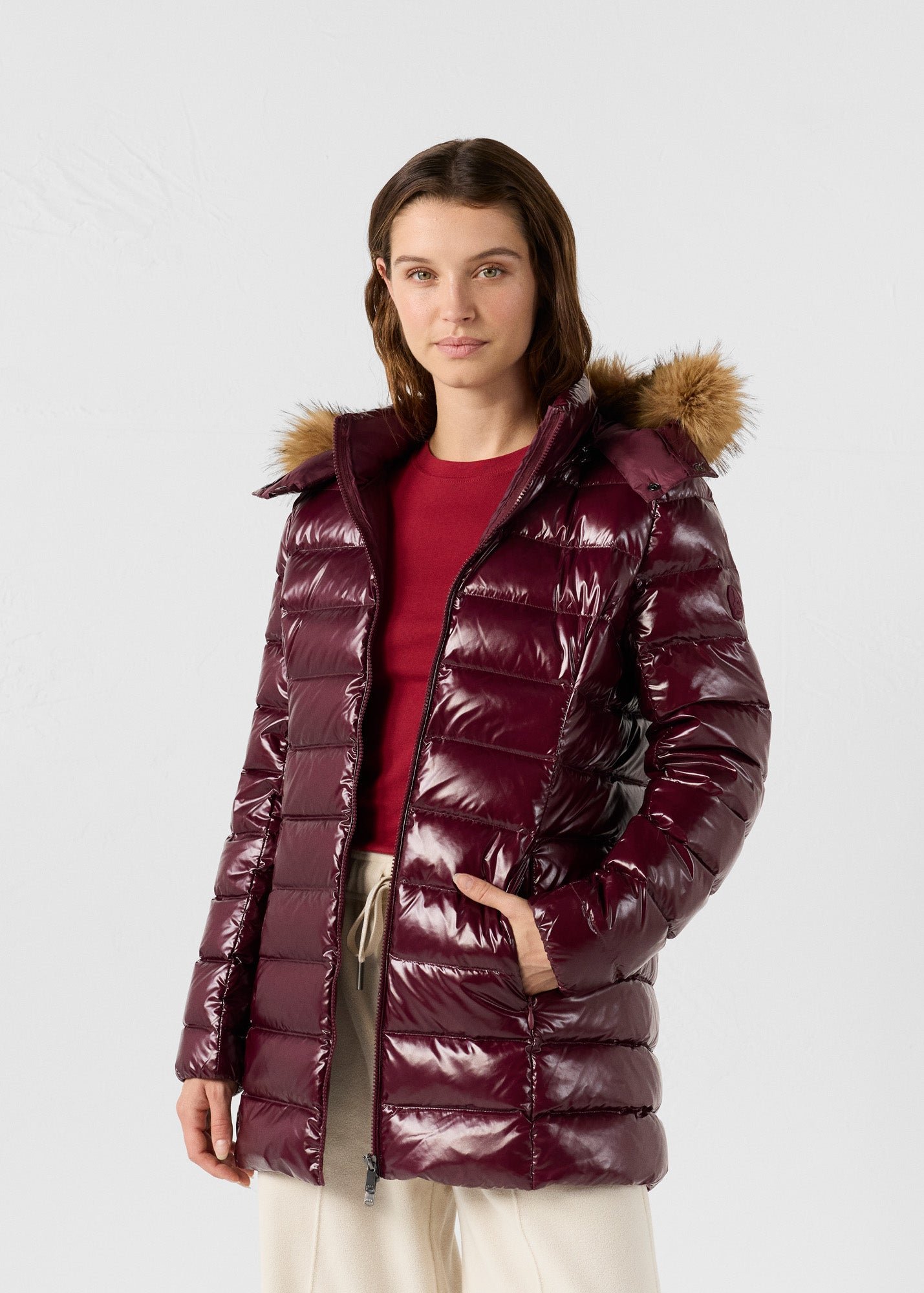 Mid-length down jacket for extreme cold in lacquered pearl Pink