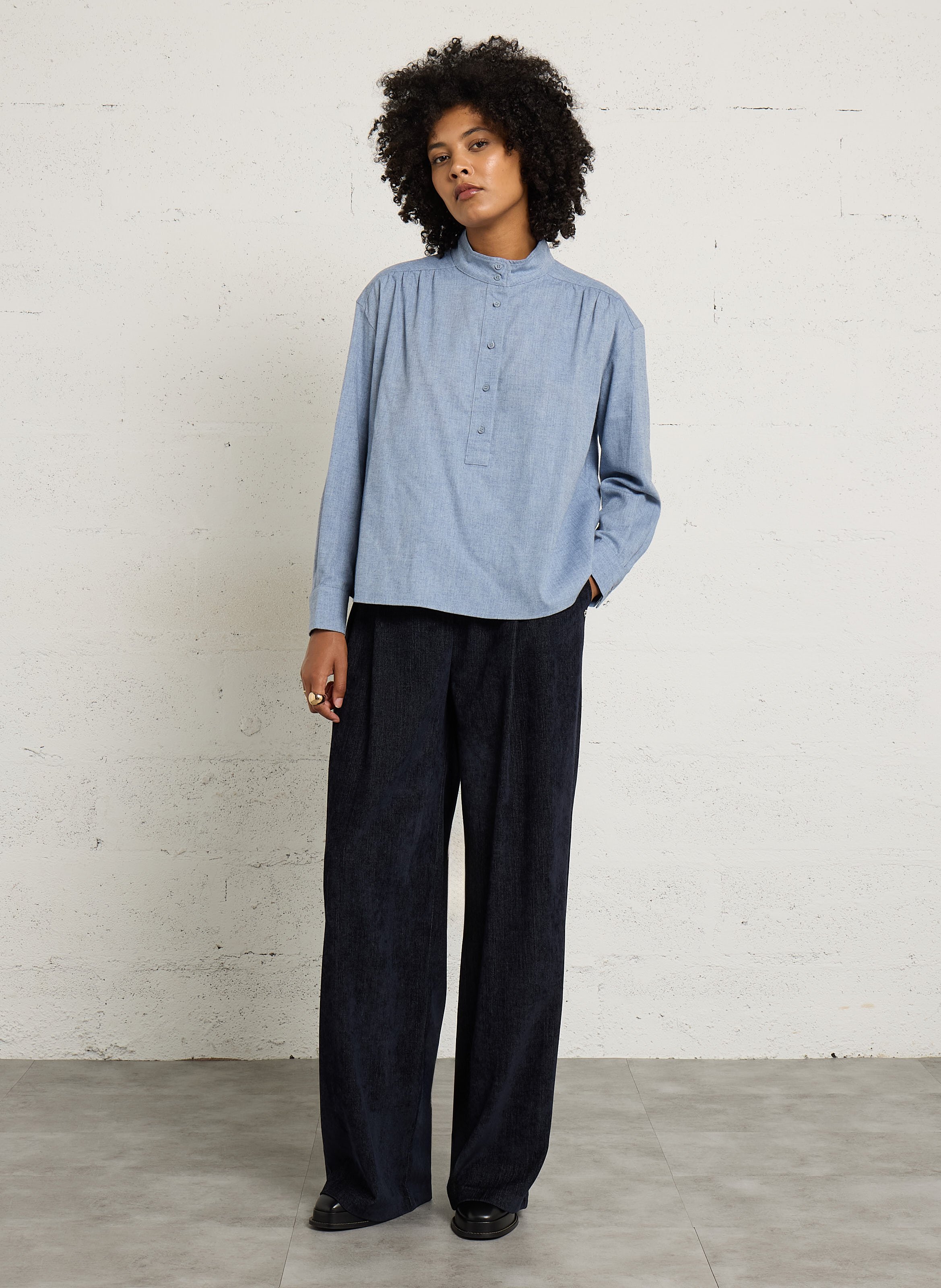 Gerade Bluse mit Mao-Kragen aus Baumwolle SACRECOEUR Blau
