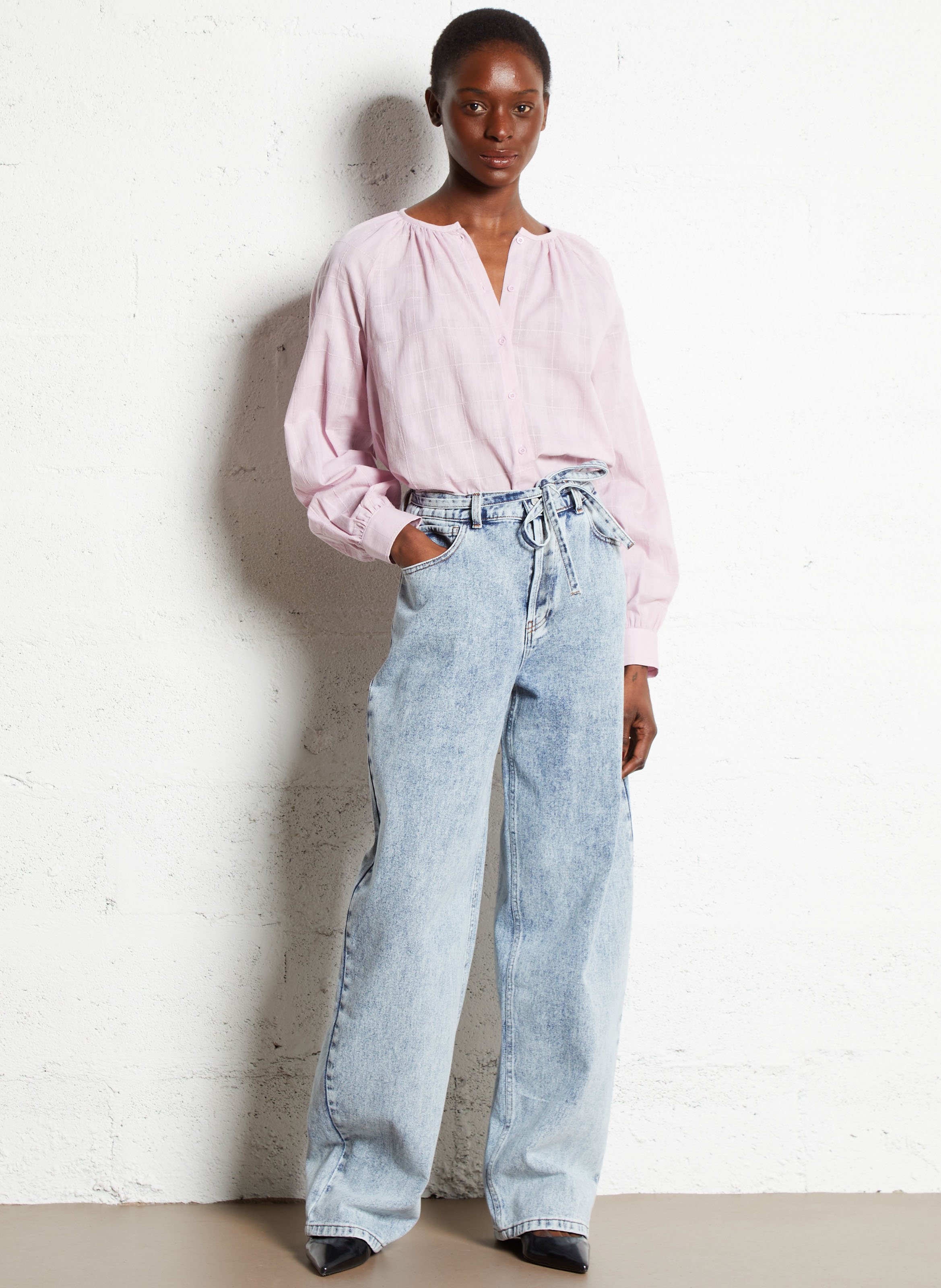 Boyfriend jeans met riem in gewassen denim THE NEW SOCIETY Blauw