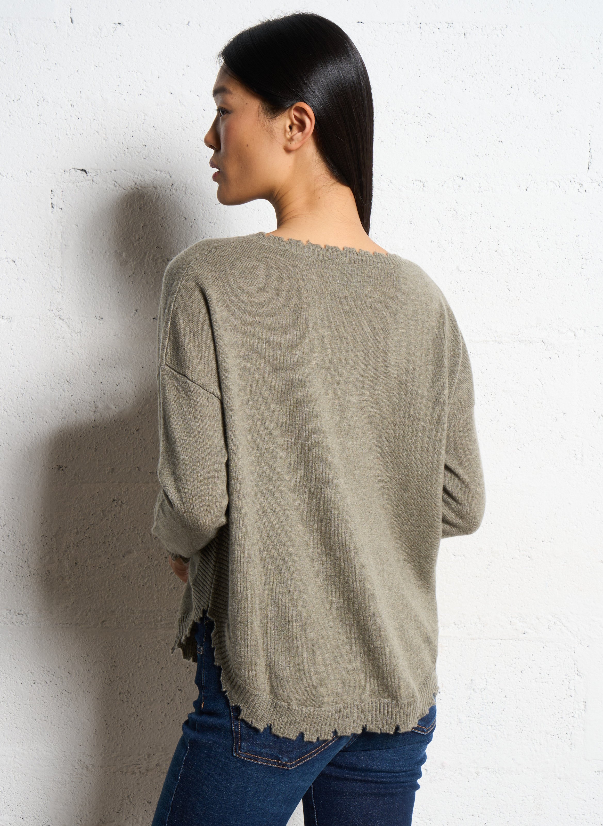 Oversized, gebreide trui van kasjmier KUJTEN Kaki