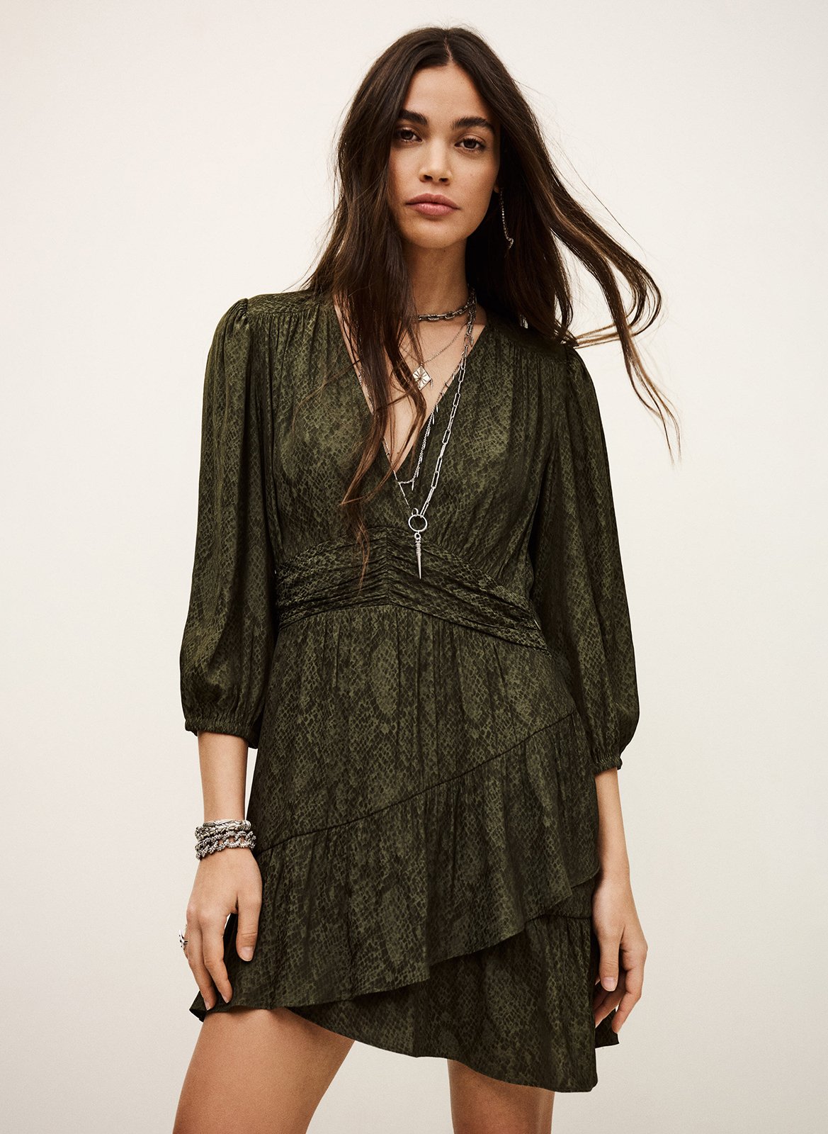 Halflange jurk met V-hals en print BA&SH Kaki