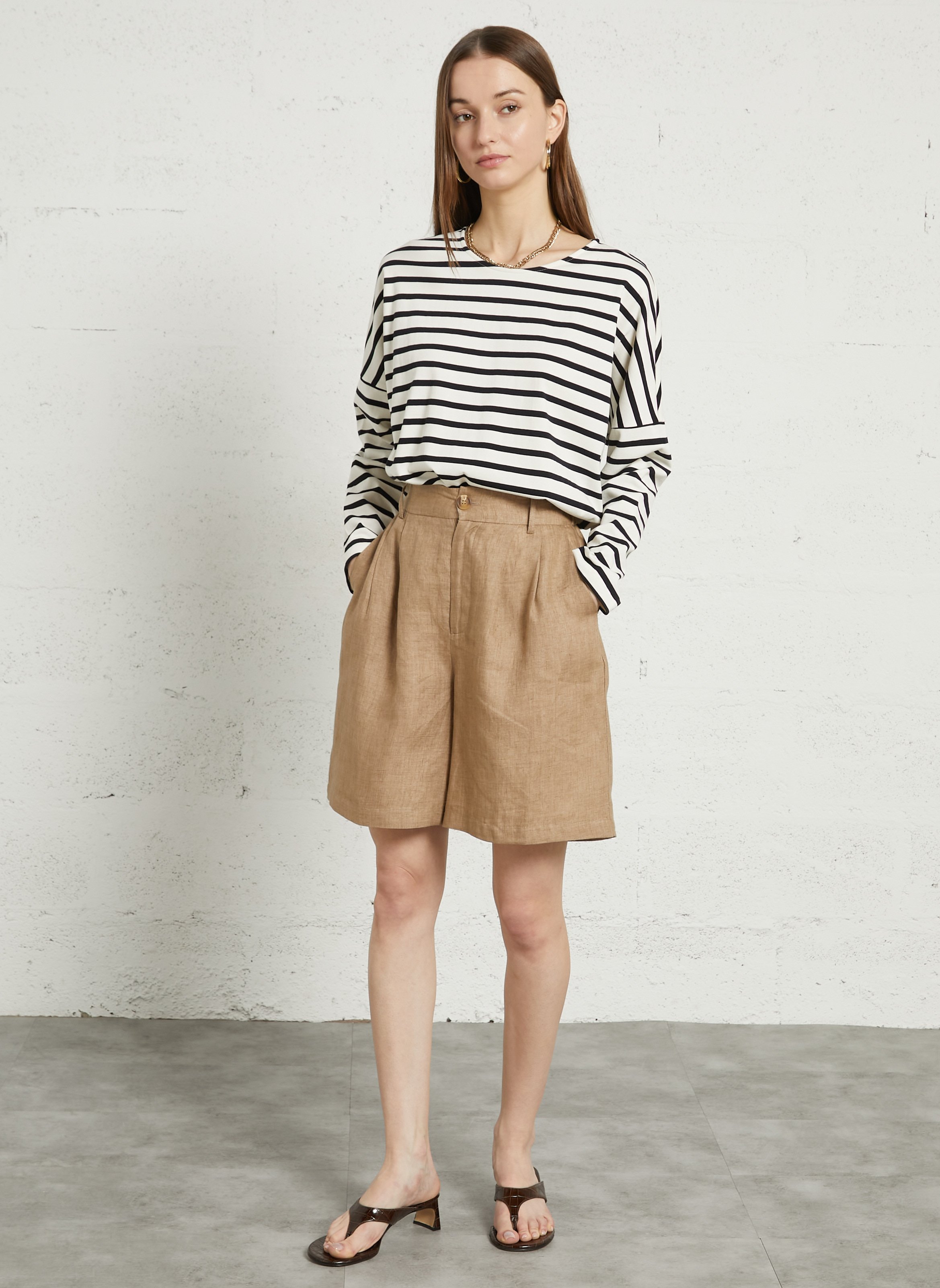 Tee-shirt ample à rayures DES PETITS HAUTS Noir