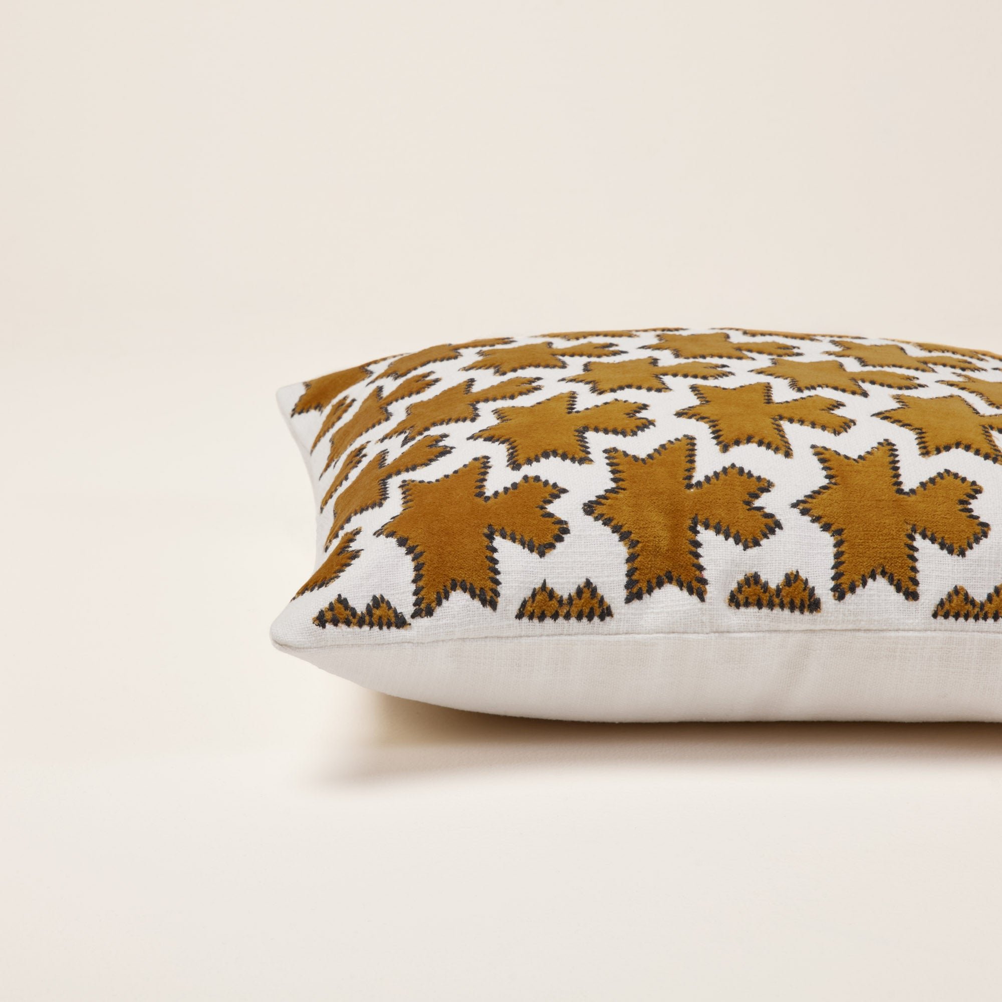 Cushion cover MADURA Yellow