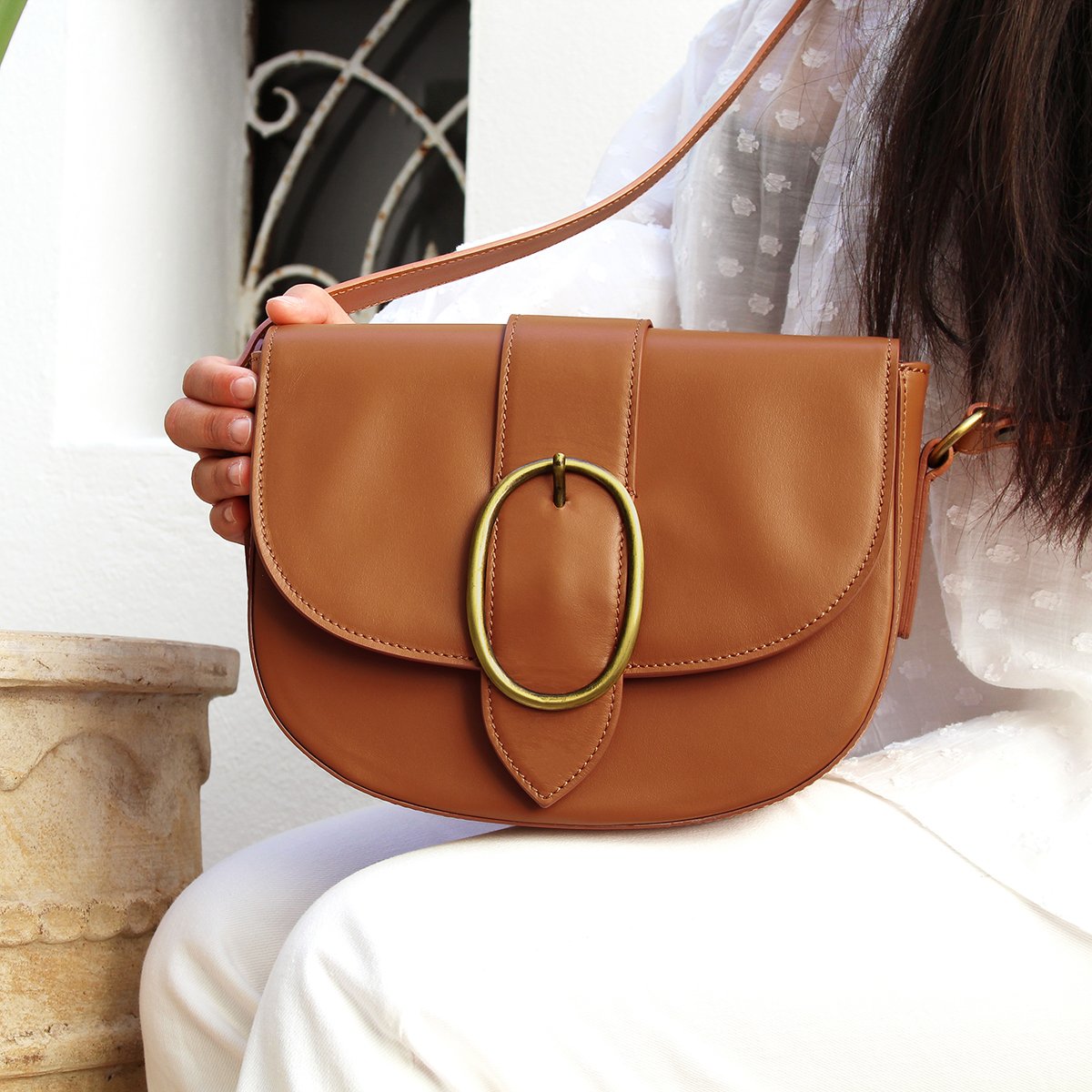 Sac boucle cuir lisse JULES & JENN Marron