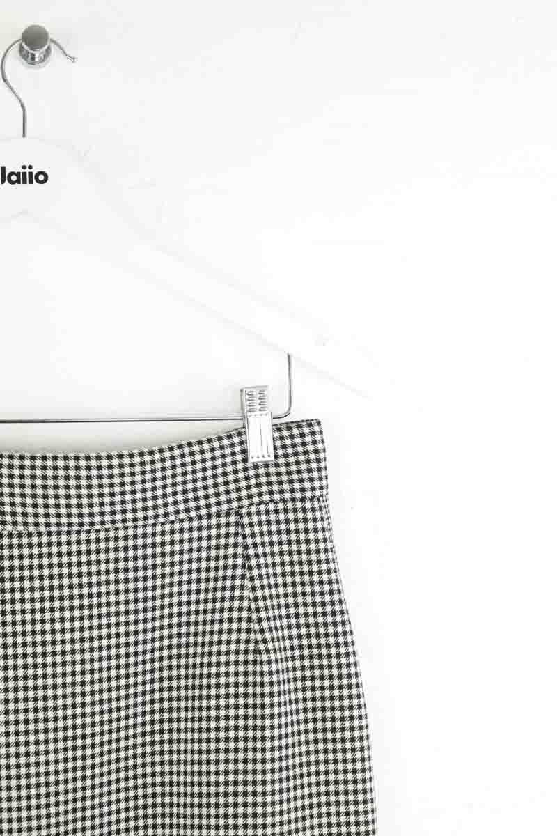 Black skirt TARA JARMON - Seconde Main Black