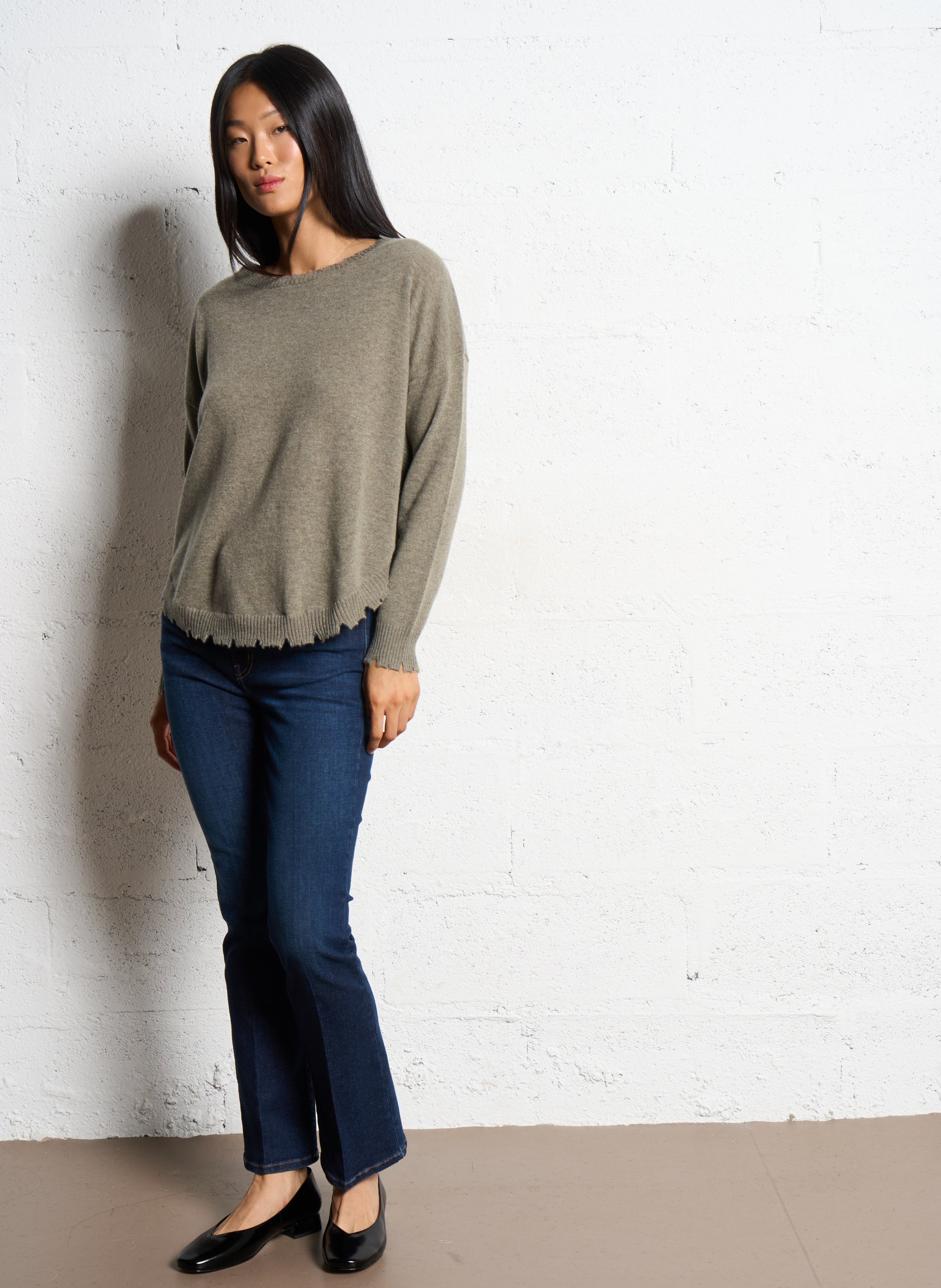 Oversized, gebreide trui van kasjmier KUJTEN Kaki