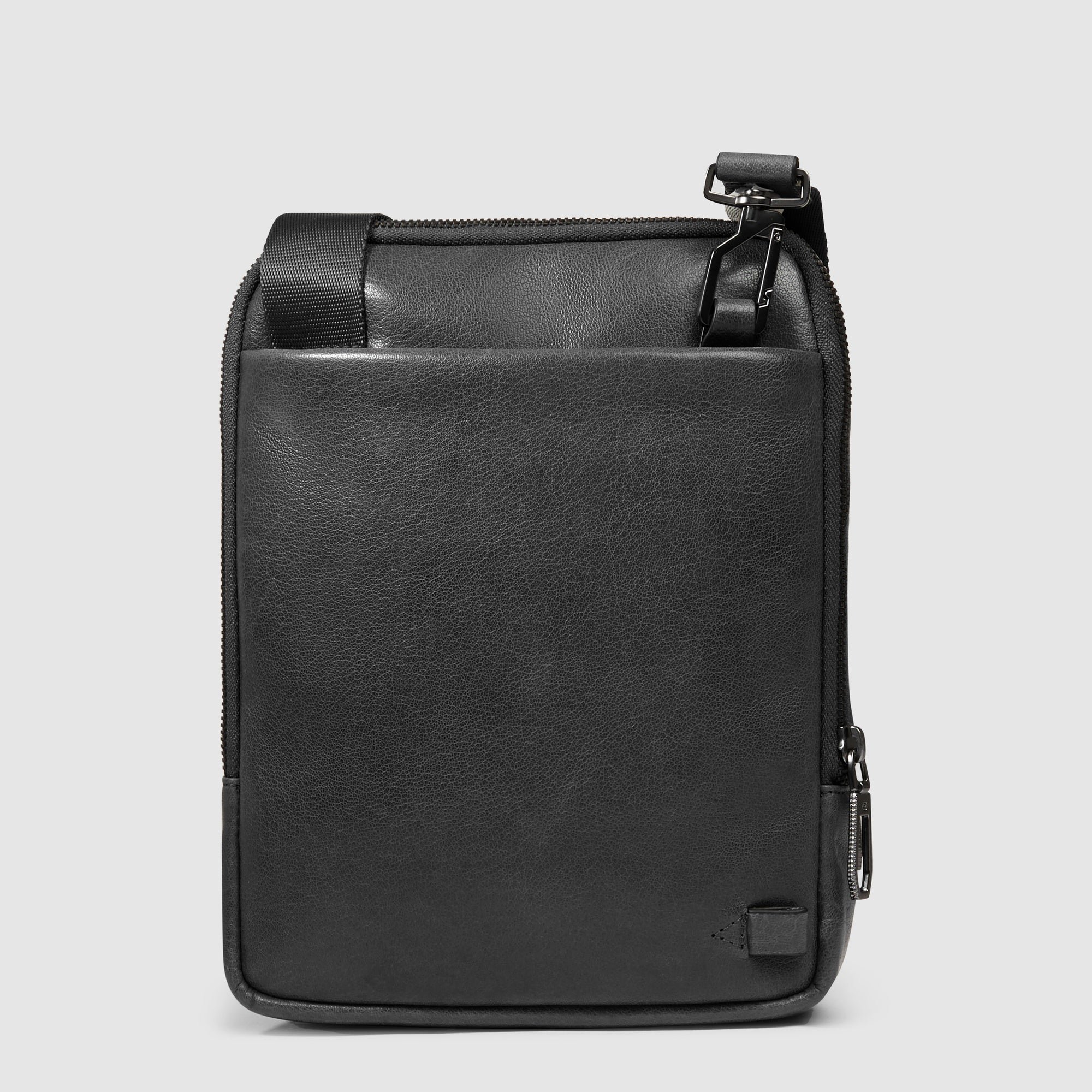 Men's bag for iPad® mini PIQUADRO Black