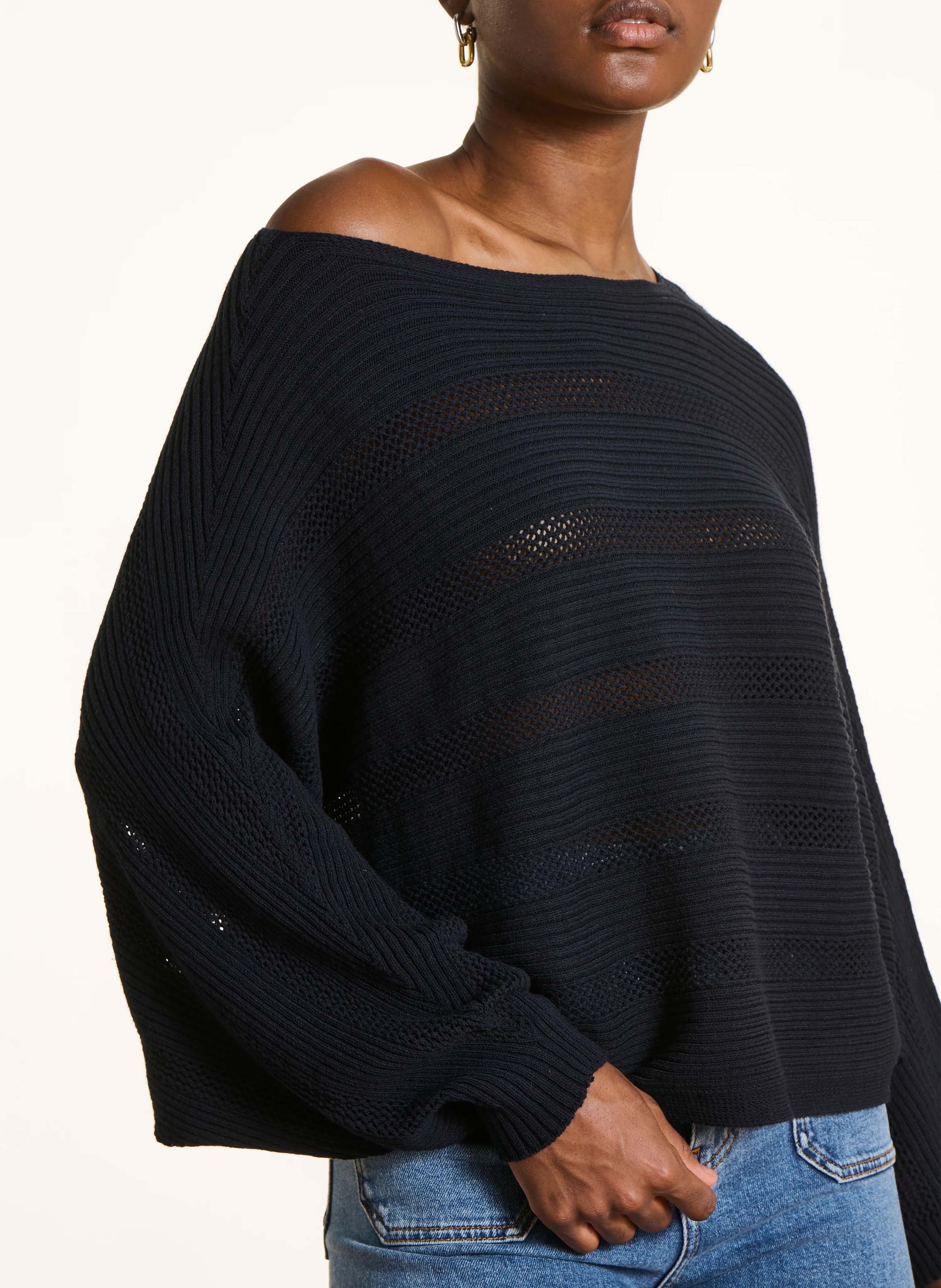 Pull court esprit cape en maille unie LA FEE MARABOUTEE