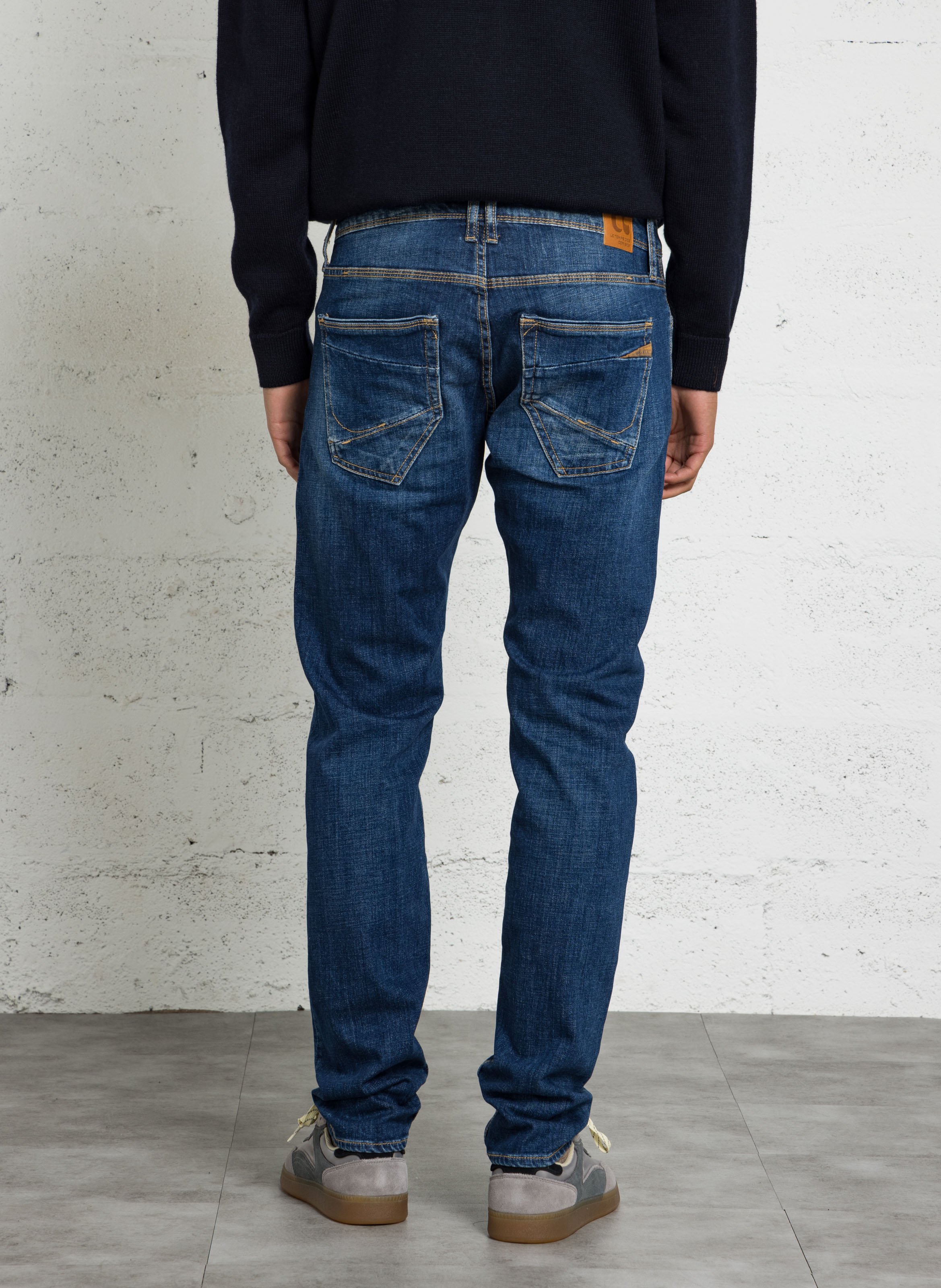 Eng anliegende Jeans aus Baumwollmischung LE TEMPS DES CERISES Blau