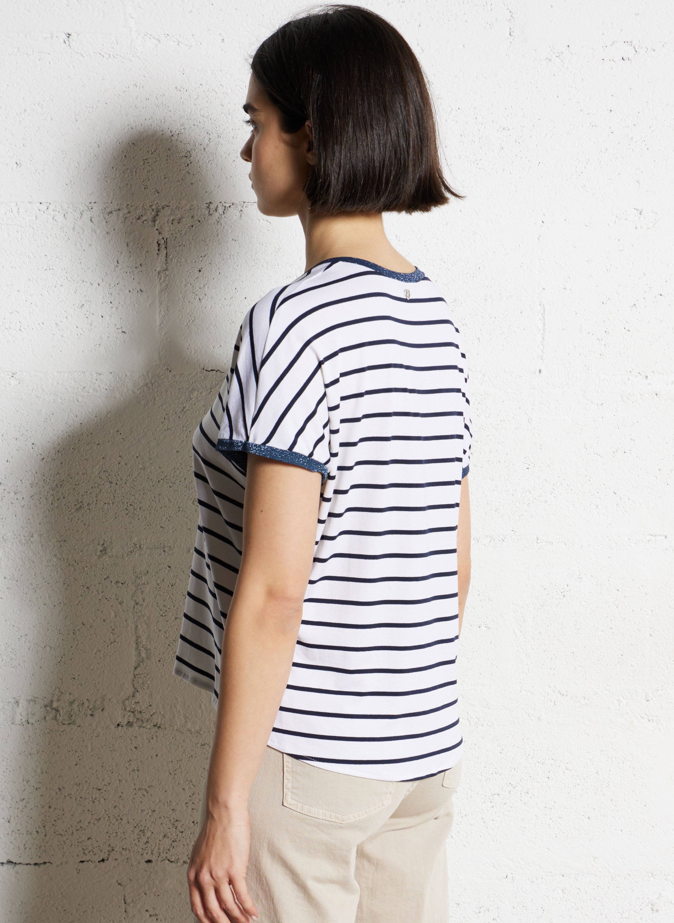 Loose-fit V-neck T-shirt PLEASE Multicolored