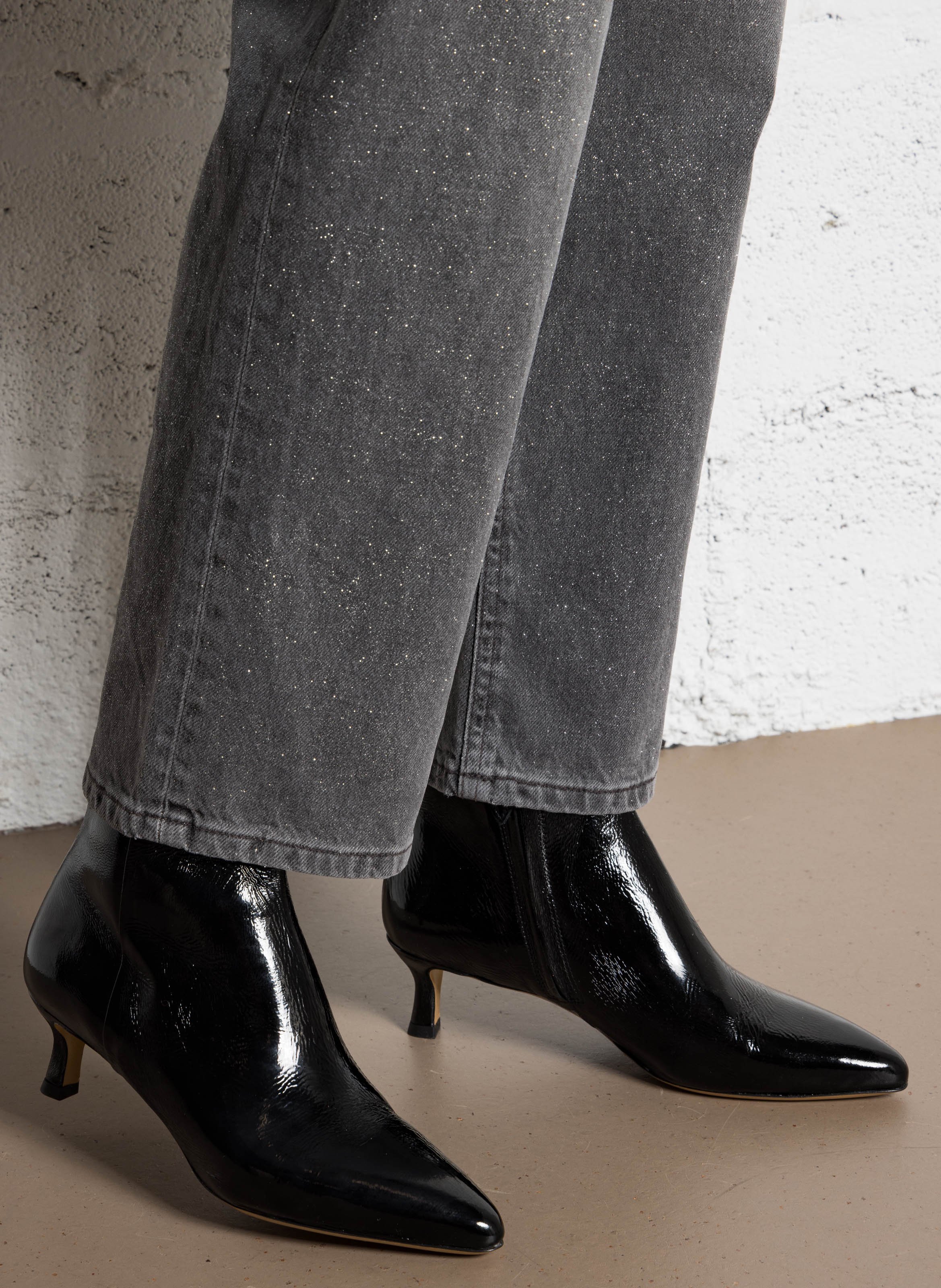 Bianca leather ankle boots RIVECOUR Black