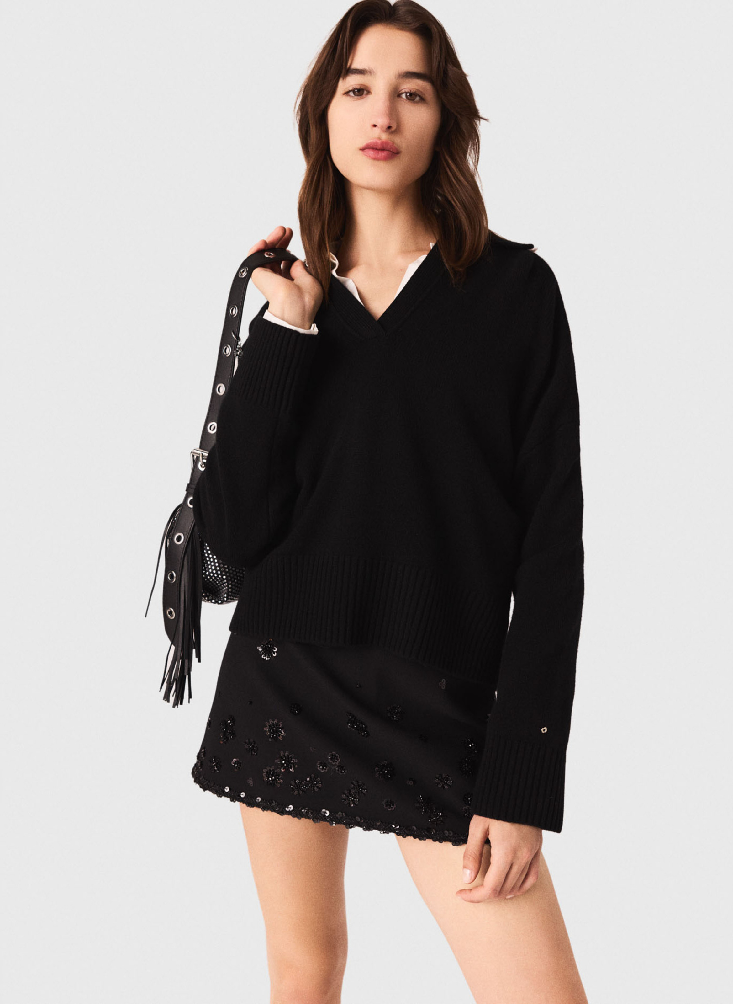 Pull col V en laine mélangée MAJE Noir