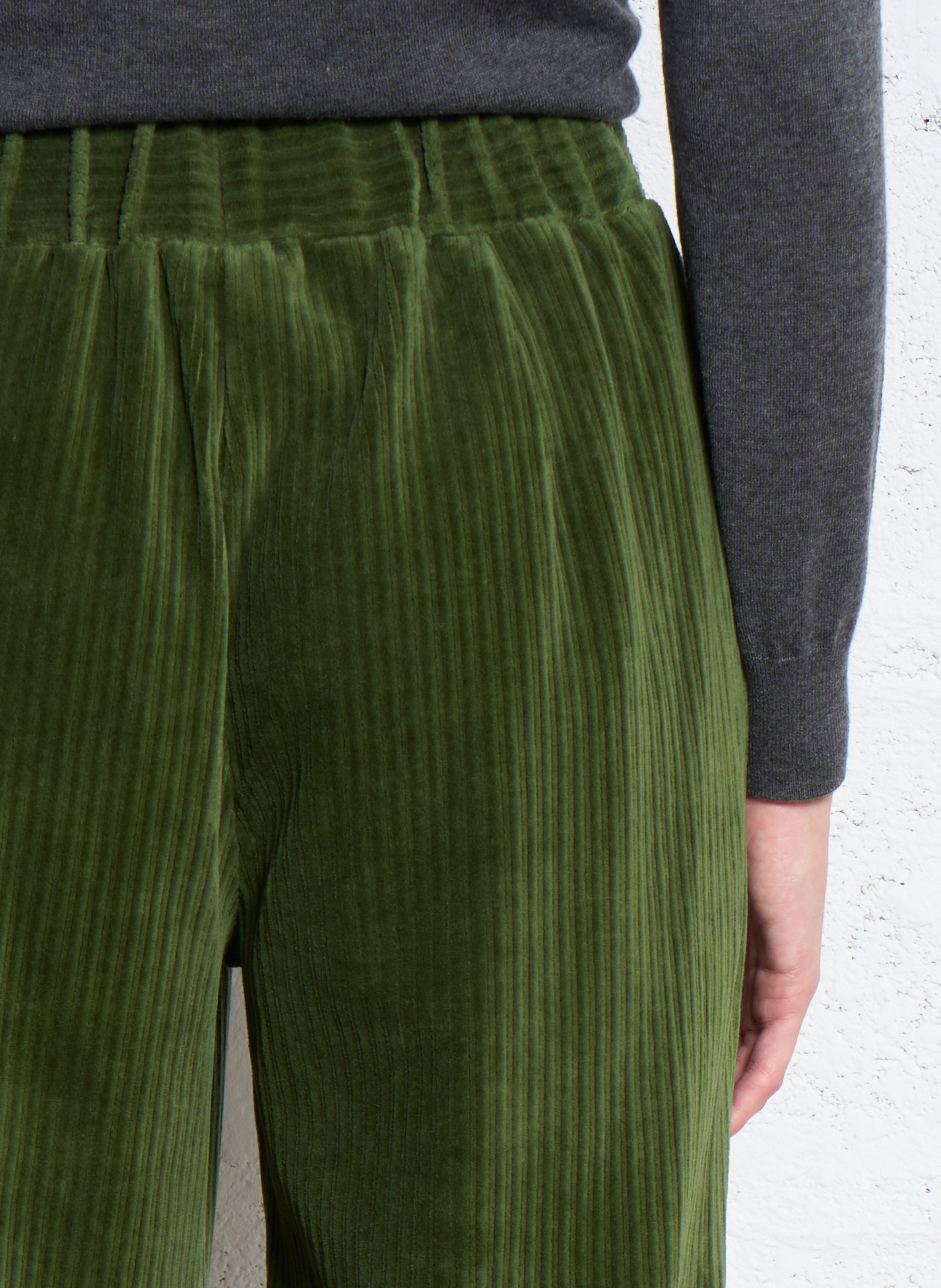 Pantalon large en velours côtelé NICE THINGS Kaki