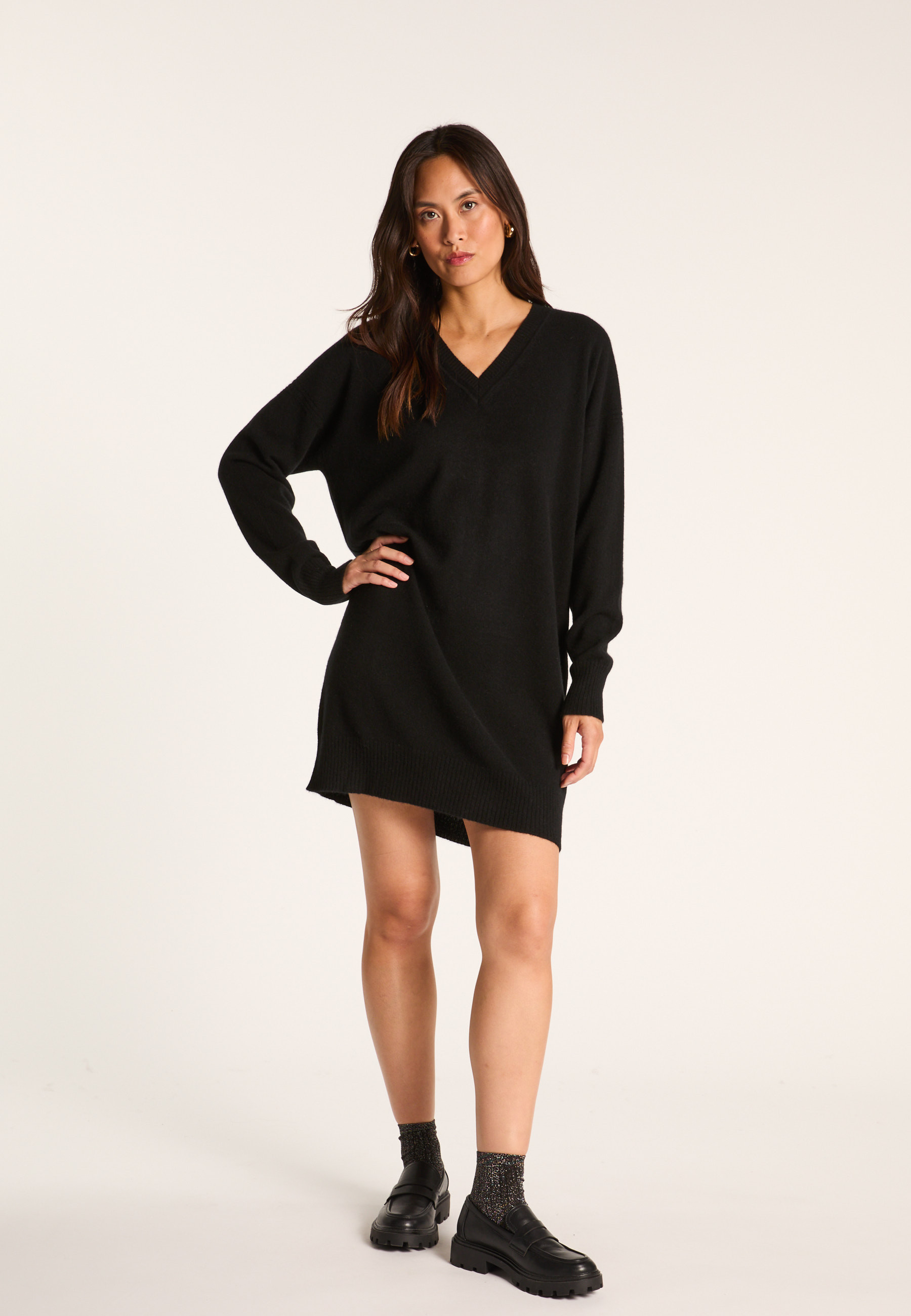 Cashmere V-neck dress MAISON MONTAGUT