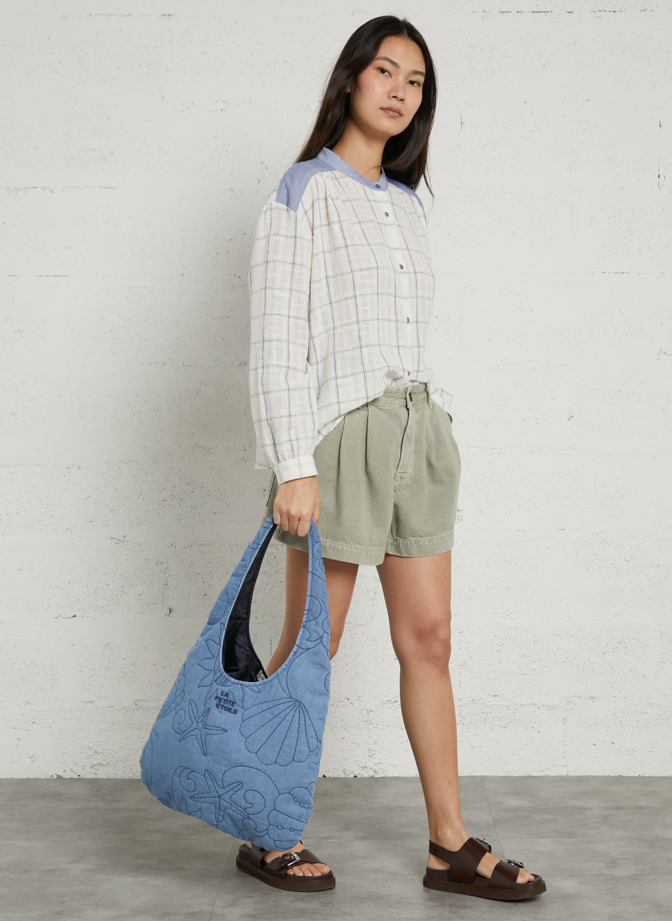 Cabas effet denim à motifs brodés LA PETITE ETOILE Jean Stone