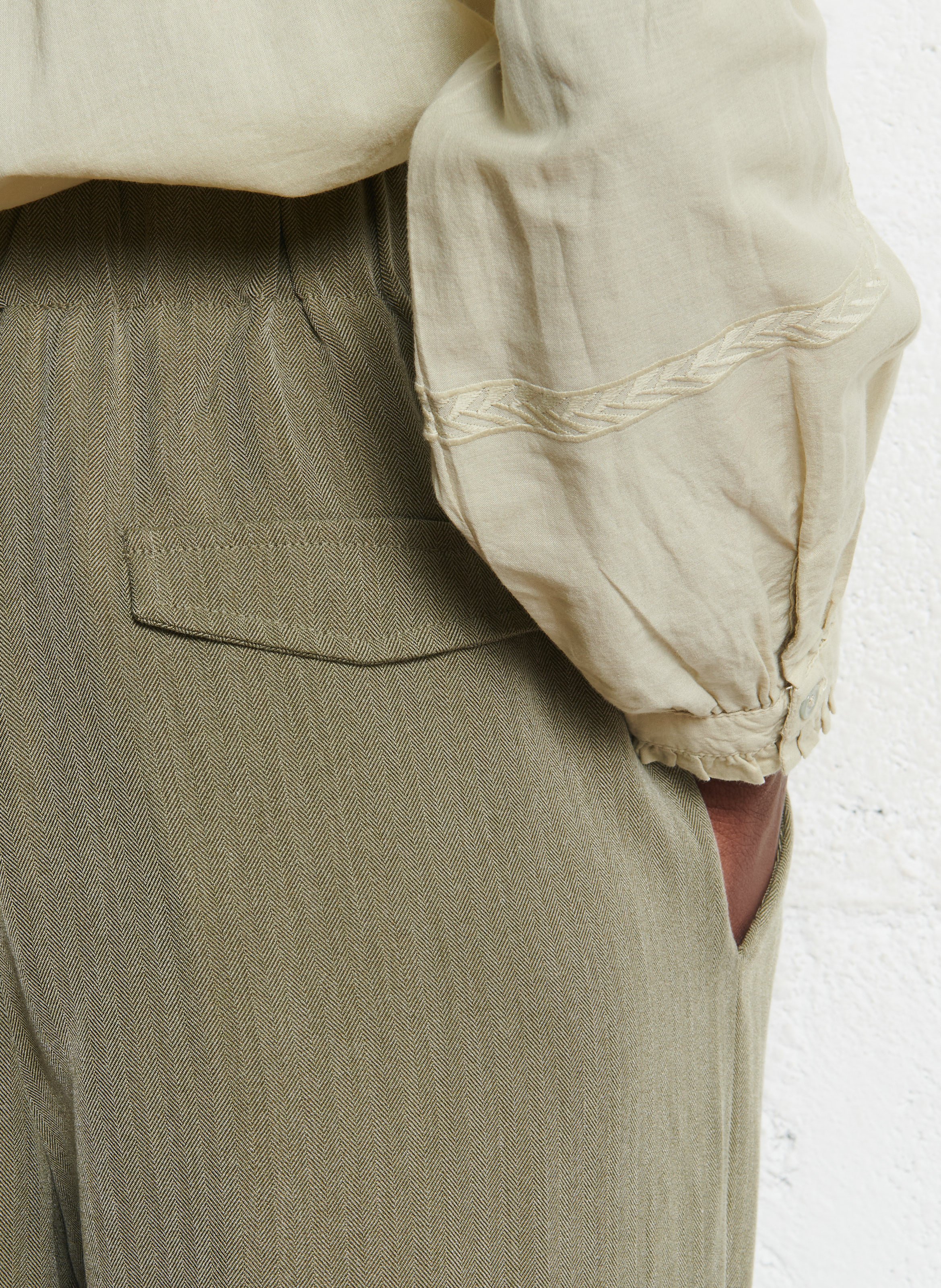 Fließende Hose mit weitem Schnitt LA PETITE ETOILE Khaki