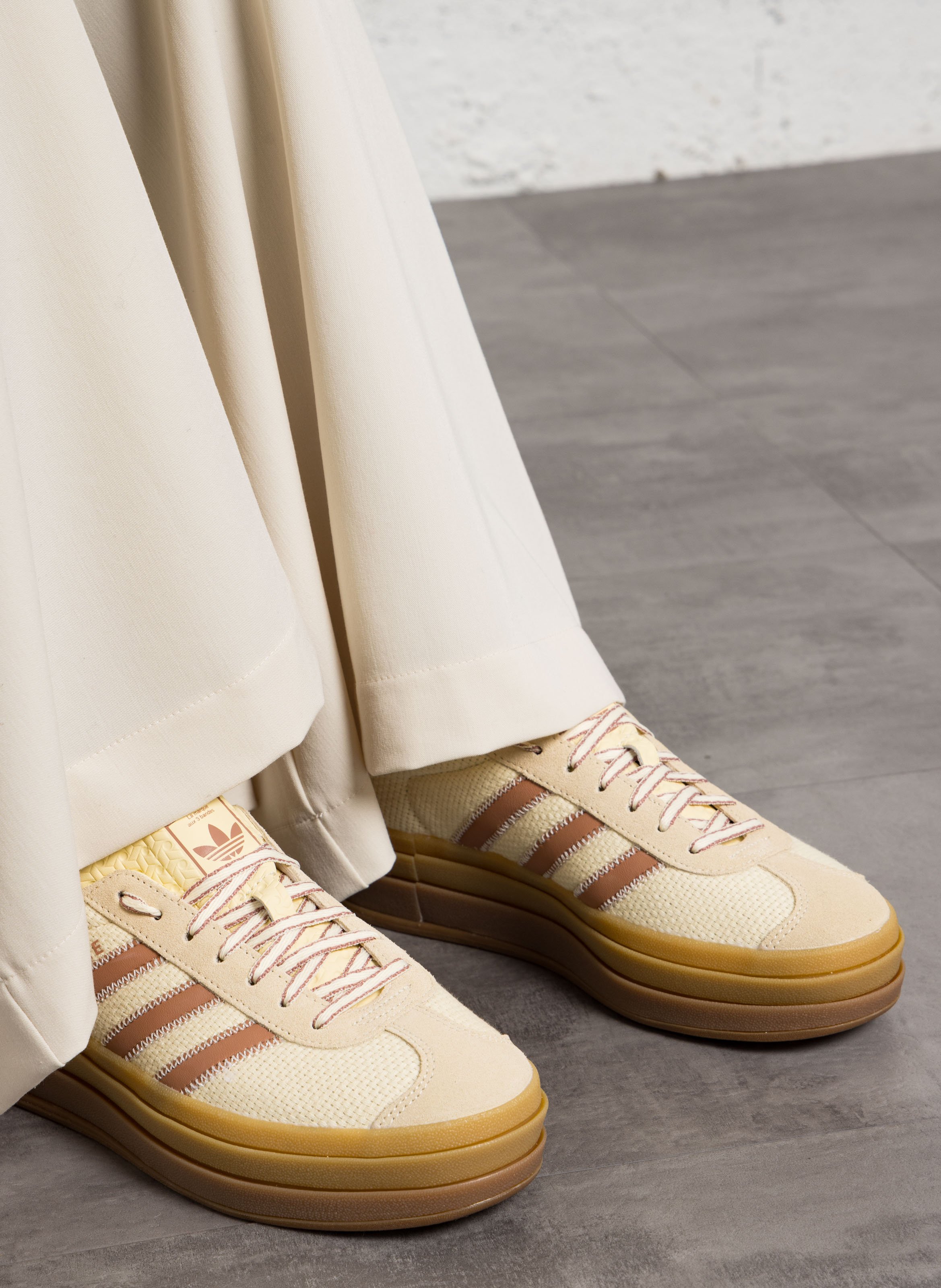 Baskets basses ADIDAS Blanc