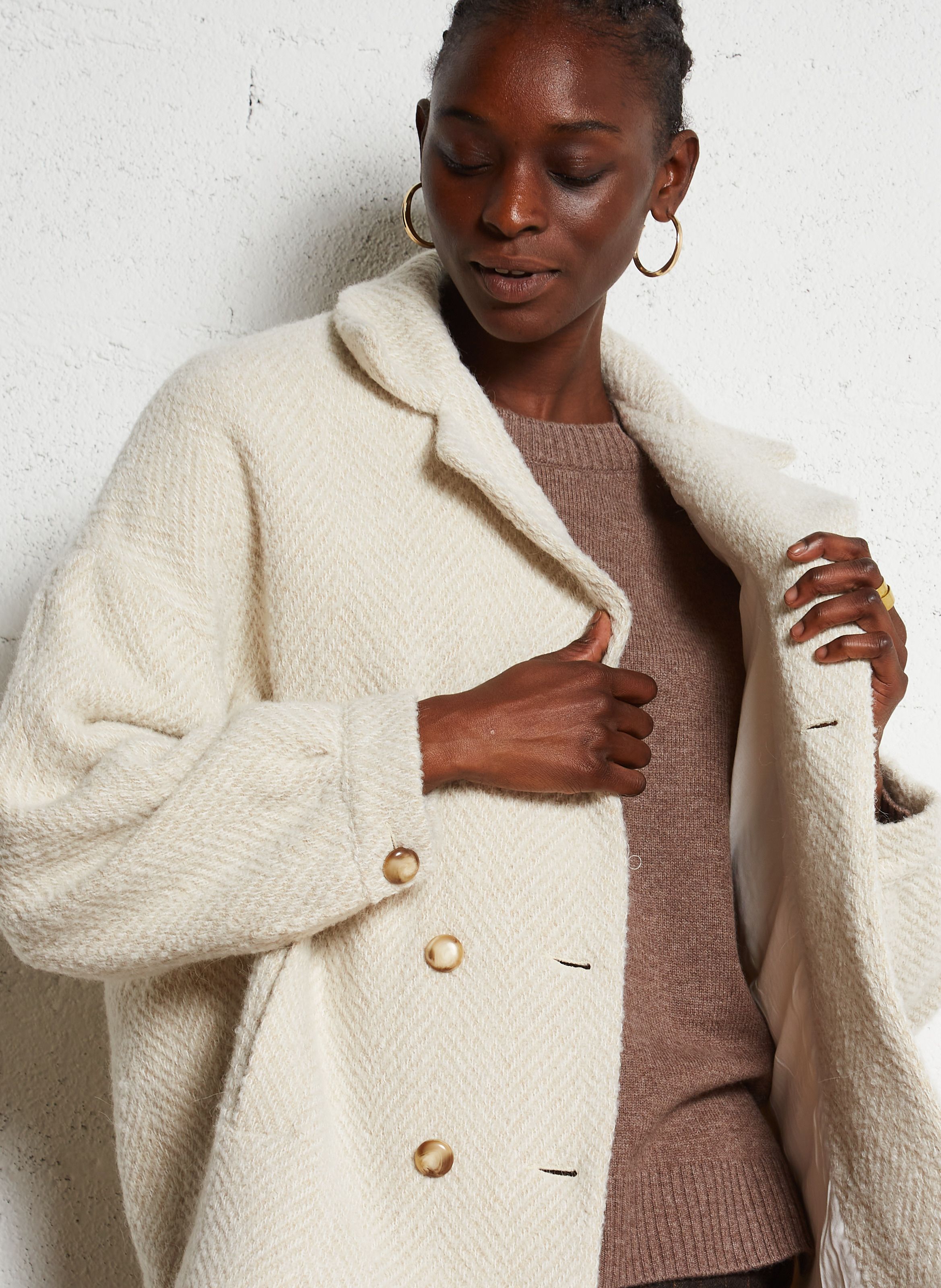 Manteau mi long chevronne en laine melangee Beige