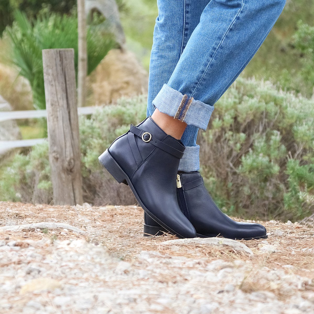 Flat leather riding Mid-calf boots JULES & JENN Blue