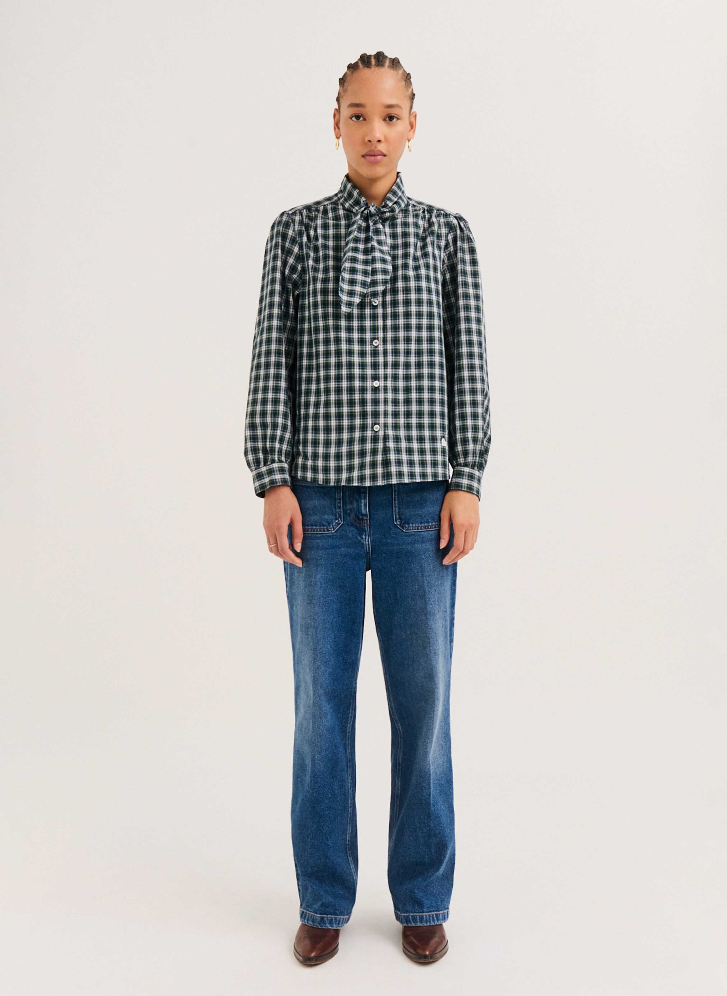 Cotton shirt with pussy-bow collar PABLO Green