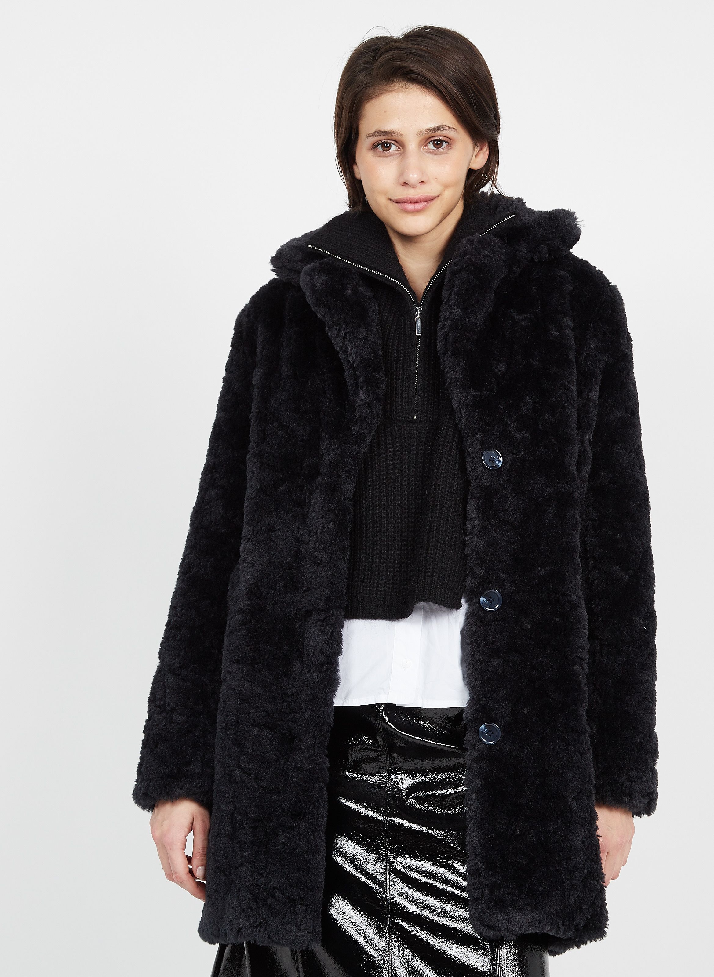 tailored coat with fur collar