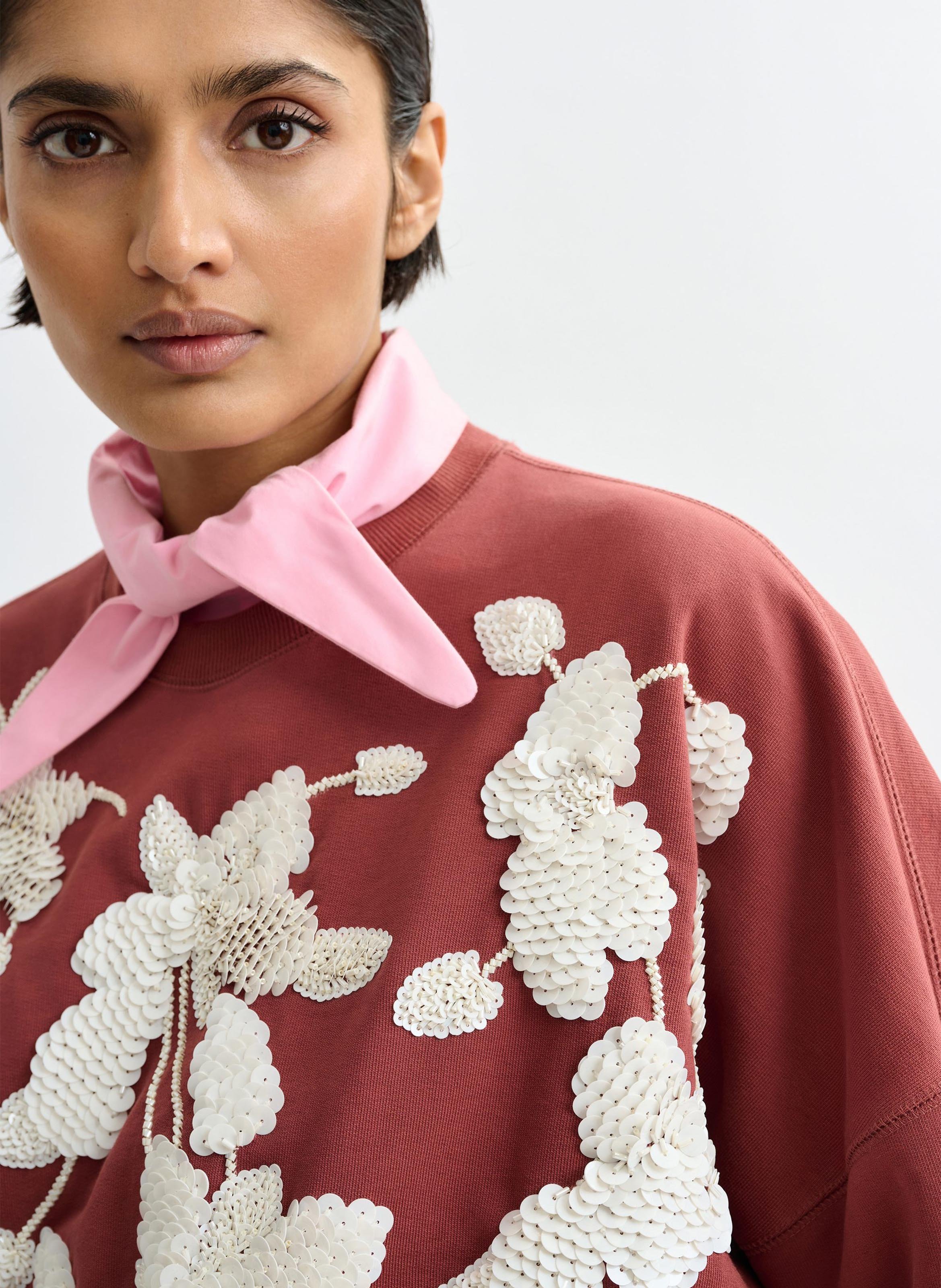 Oversized Sweatshirt with Embroidered Flowers ESSENTIEL ANTWERP Brown