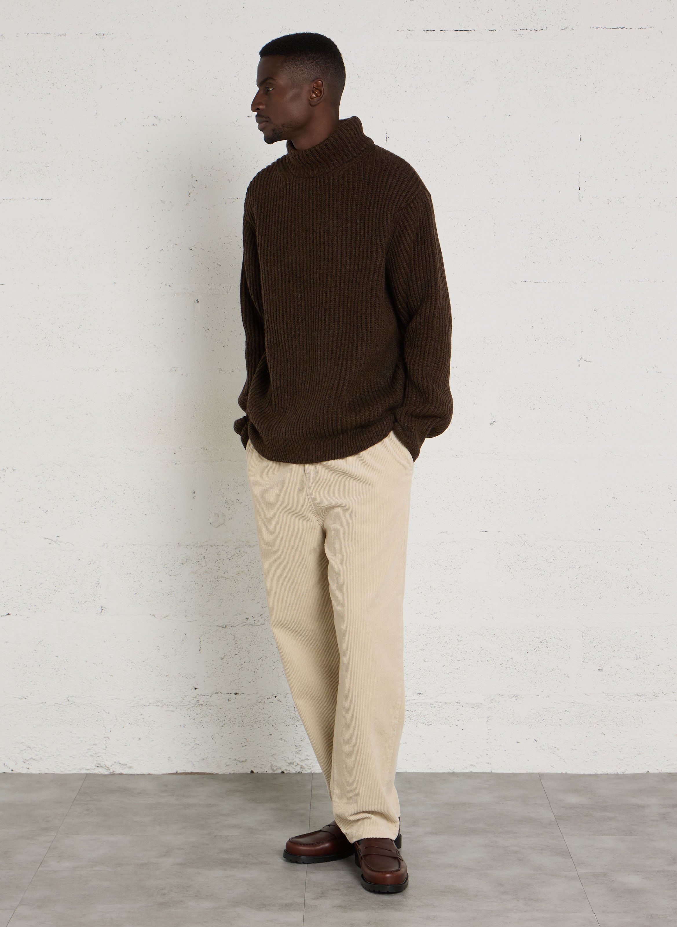 Pull oversize col montant SOLID Kaki