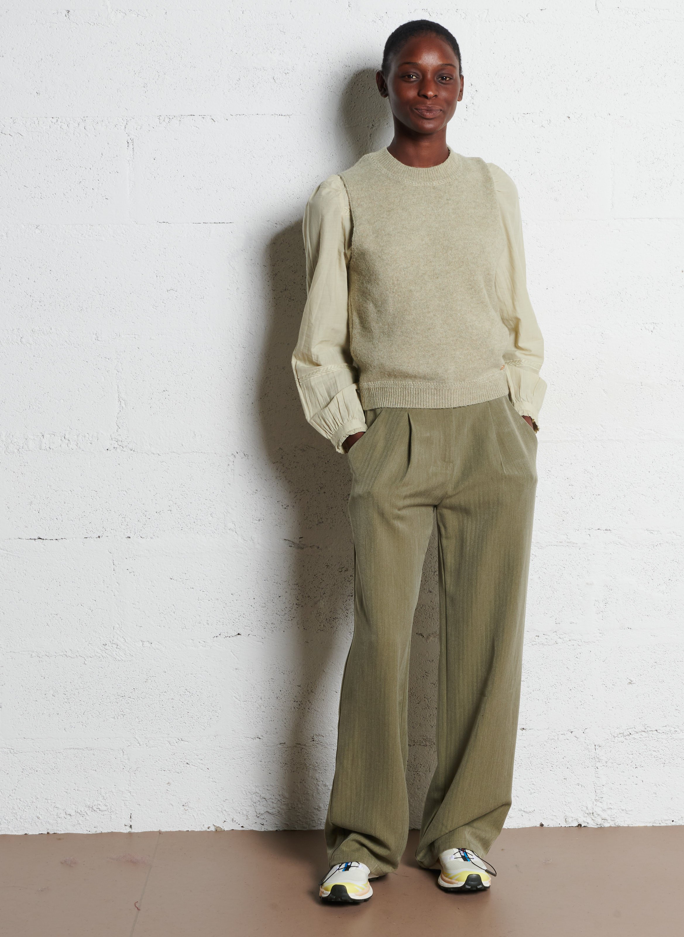 Pull oversize col montant  LA PETITE ETOILE Kaki