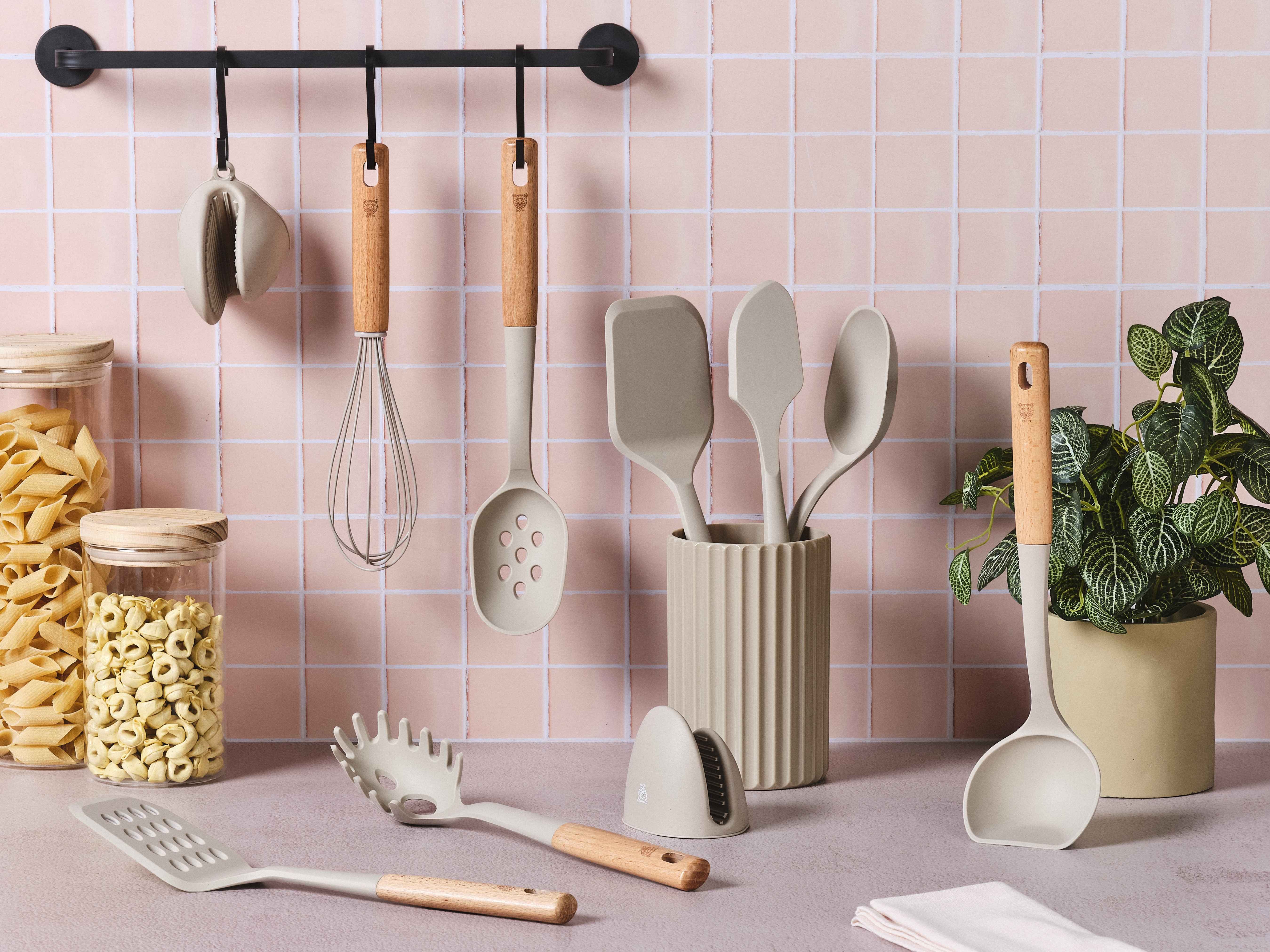 Gunnar Wooden and Silicone Kitchen Utensil Set - 11 pieces BJORN Beige