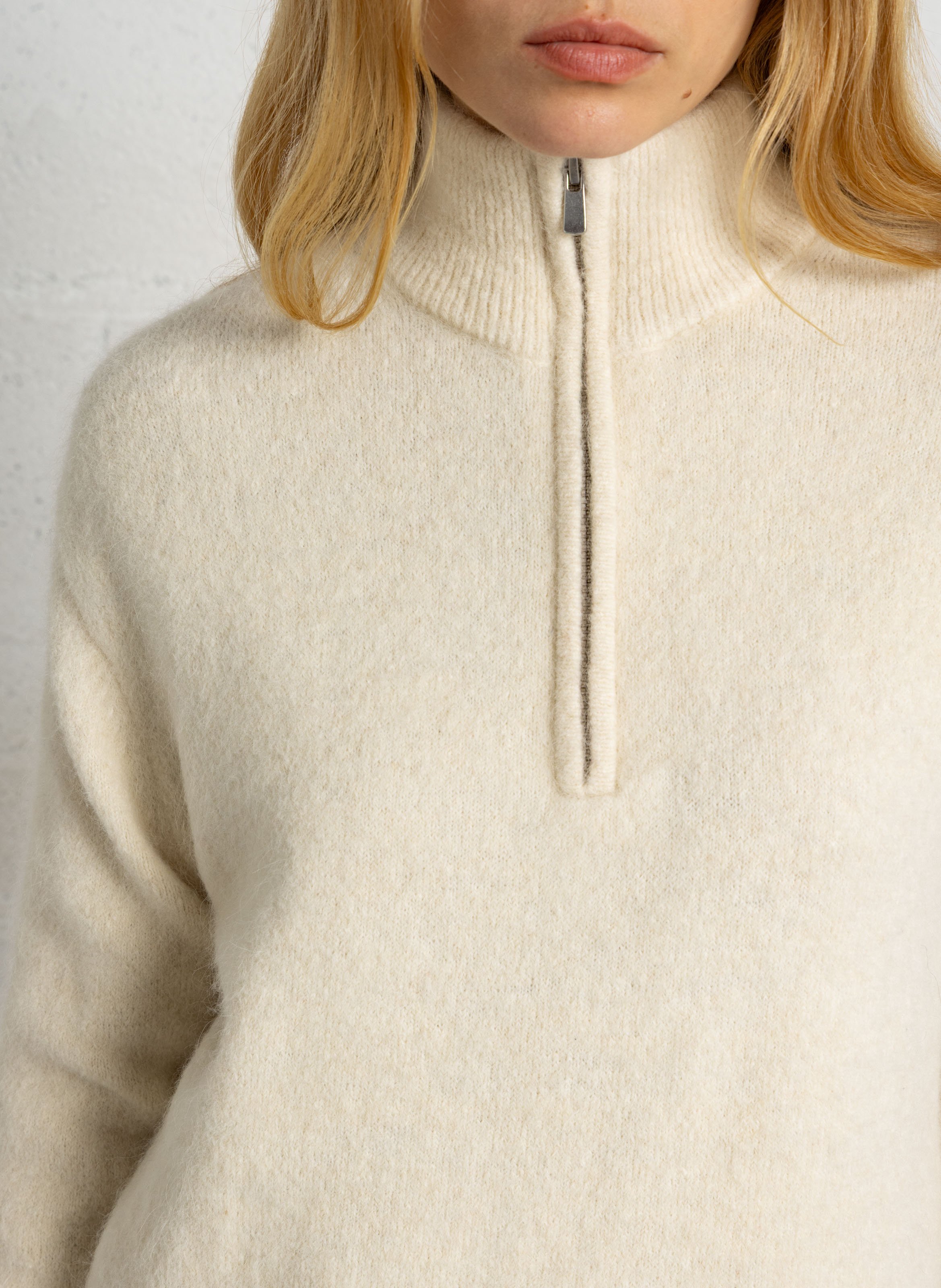 Pull droit col montant en alpaga mélangé MAJESTIC FILATURES Beige