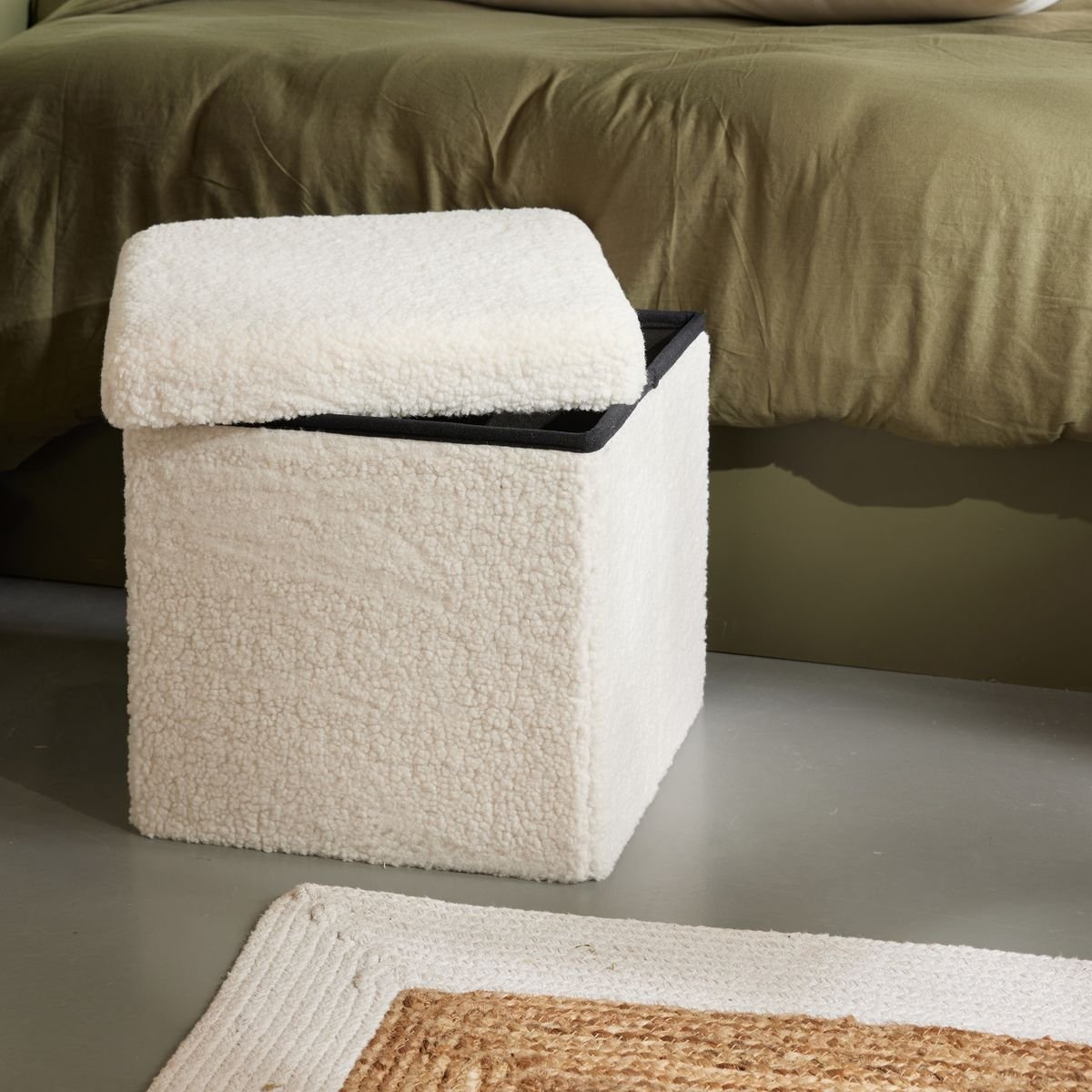Square storage ottoman FACTORY White