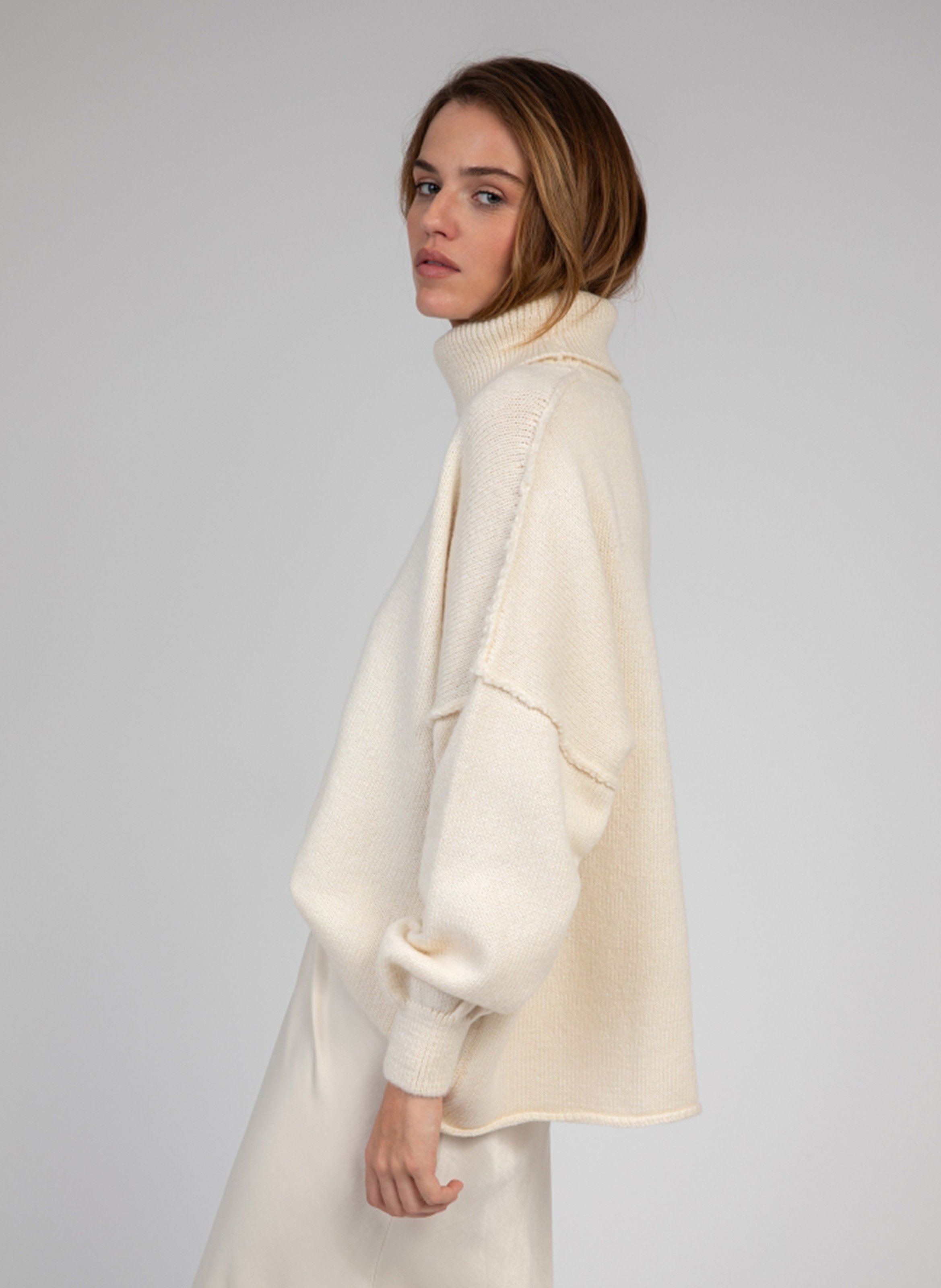 Pull col roulé AN'GE Beige
