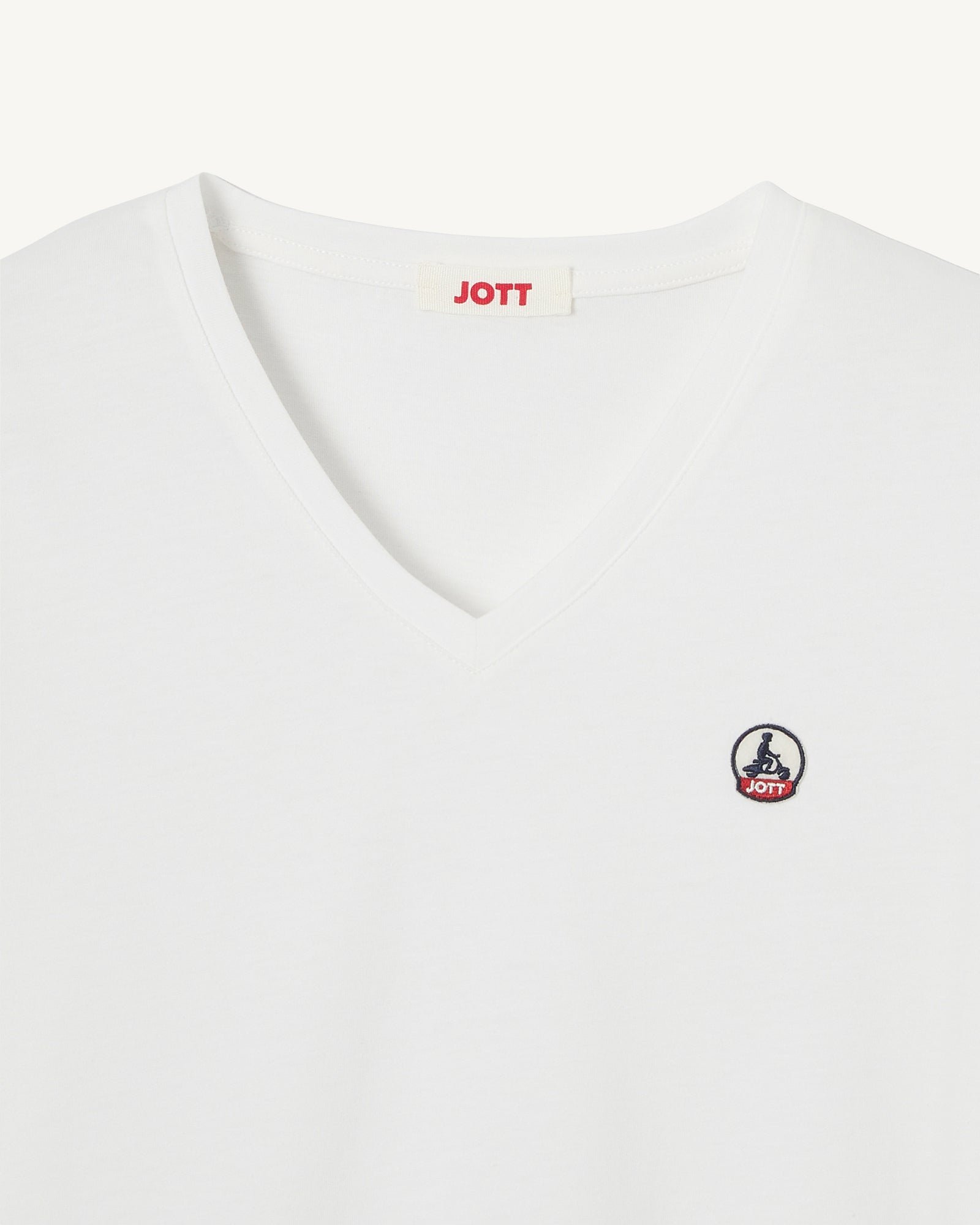 Solid V-neck organic cotton t-shirt in Cancun color. JOTT White