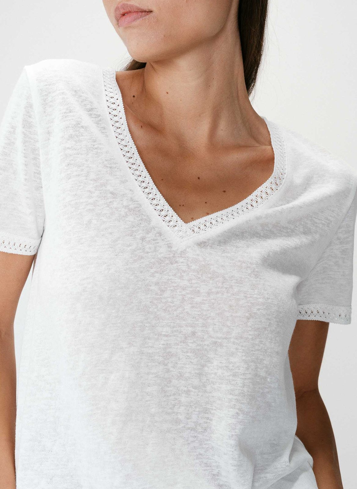 Tee-shirt col v en coton mélangé GRACE ET MILA Beige