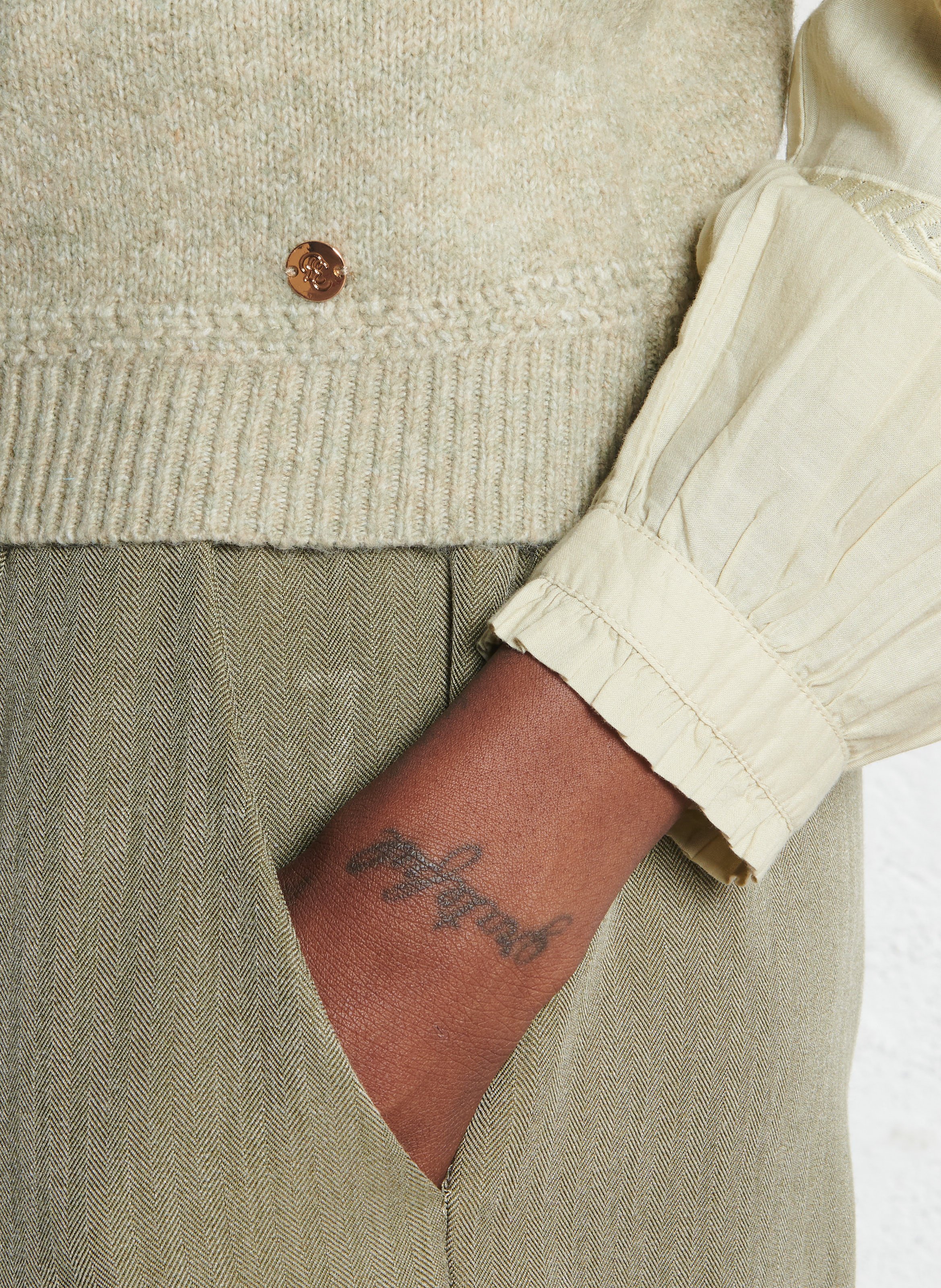 Pull oversize col montant  LA PETITE ETOILE Kaki