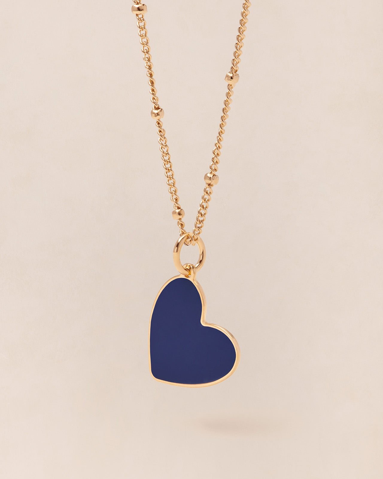 The large colorful heart medal in 24-carat fine gold EMOI EMOI