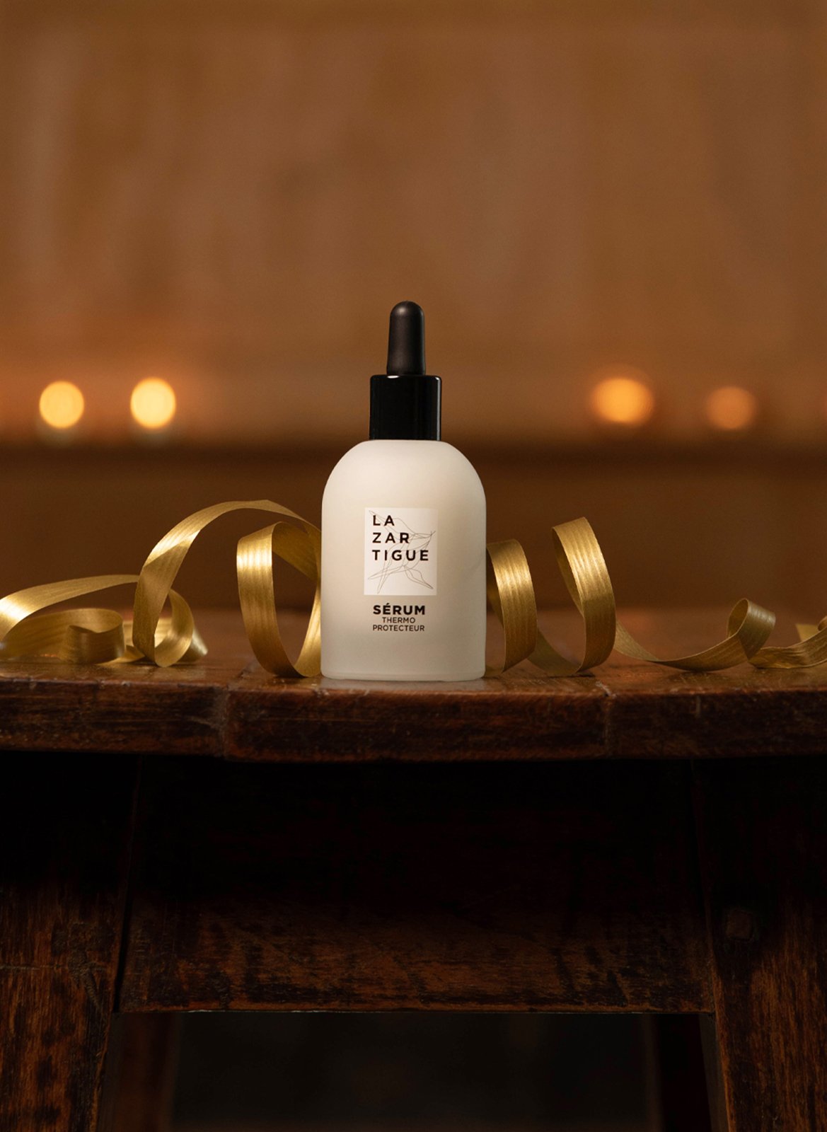 KERSTSET UITZONDERLIJK SERUM 50ML + MINI DROOMOLIE 10ML LAZARTIGUE No color