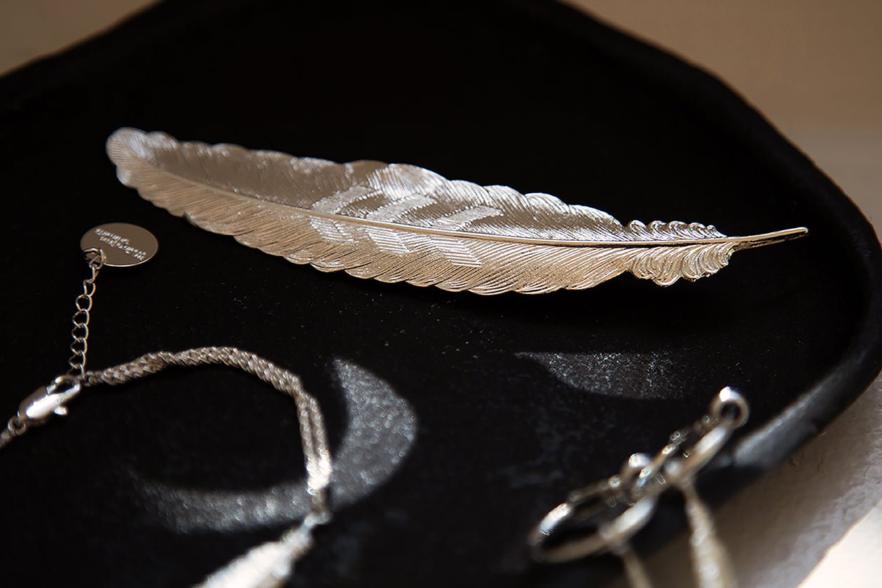 Gold-plated feather brooch MONSIEUR SIMONE Silver