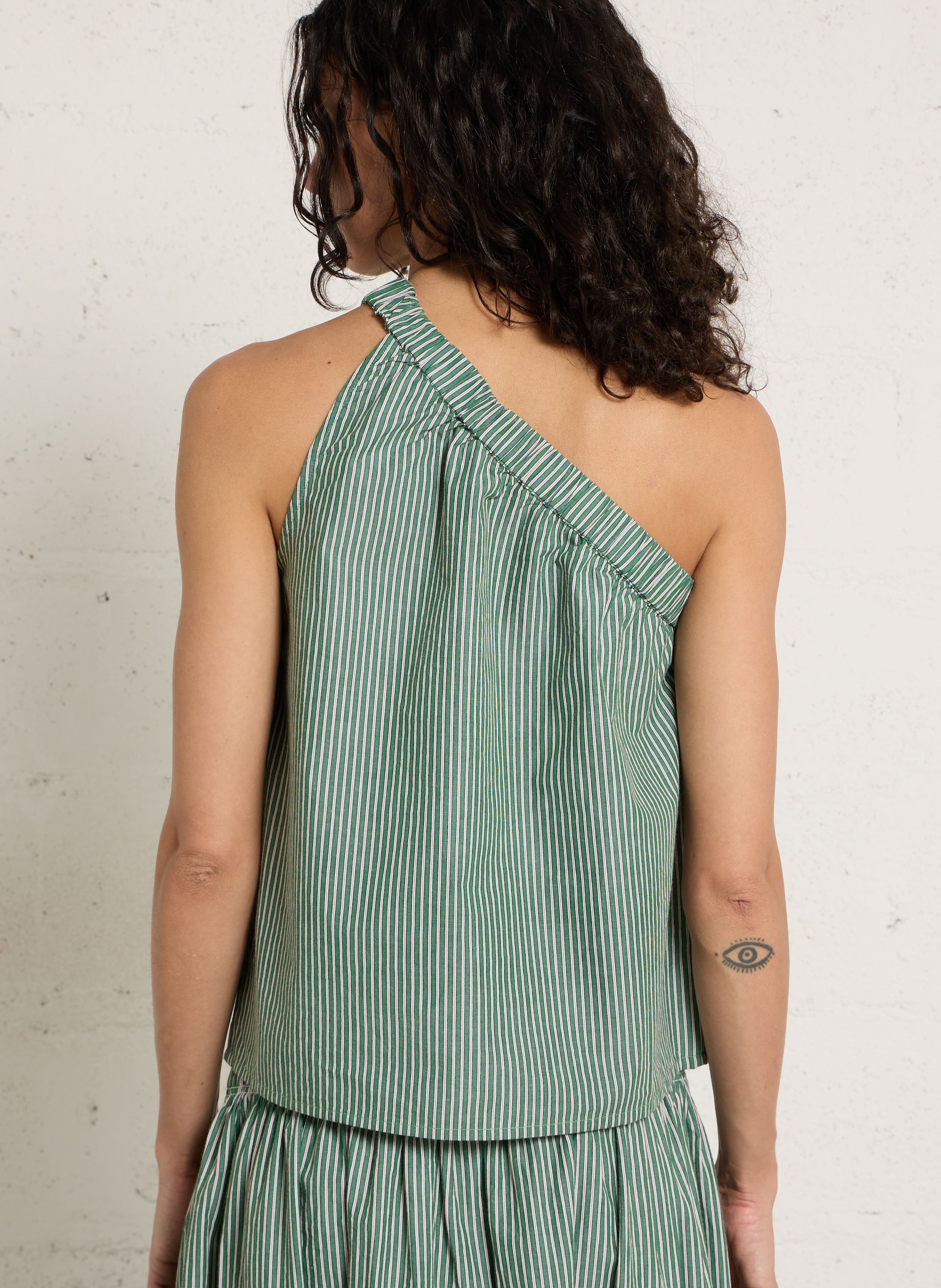 Oberteil mit Streifen und asymmetrischem Kragen PETITE MENDIGOTE Grun