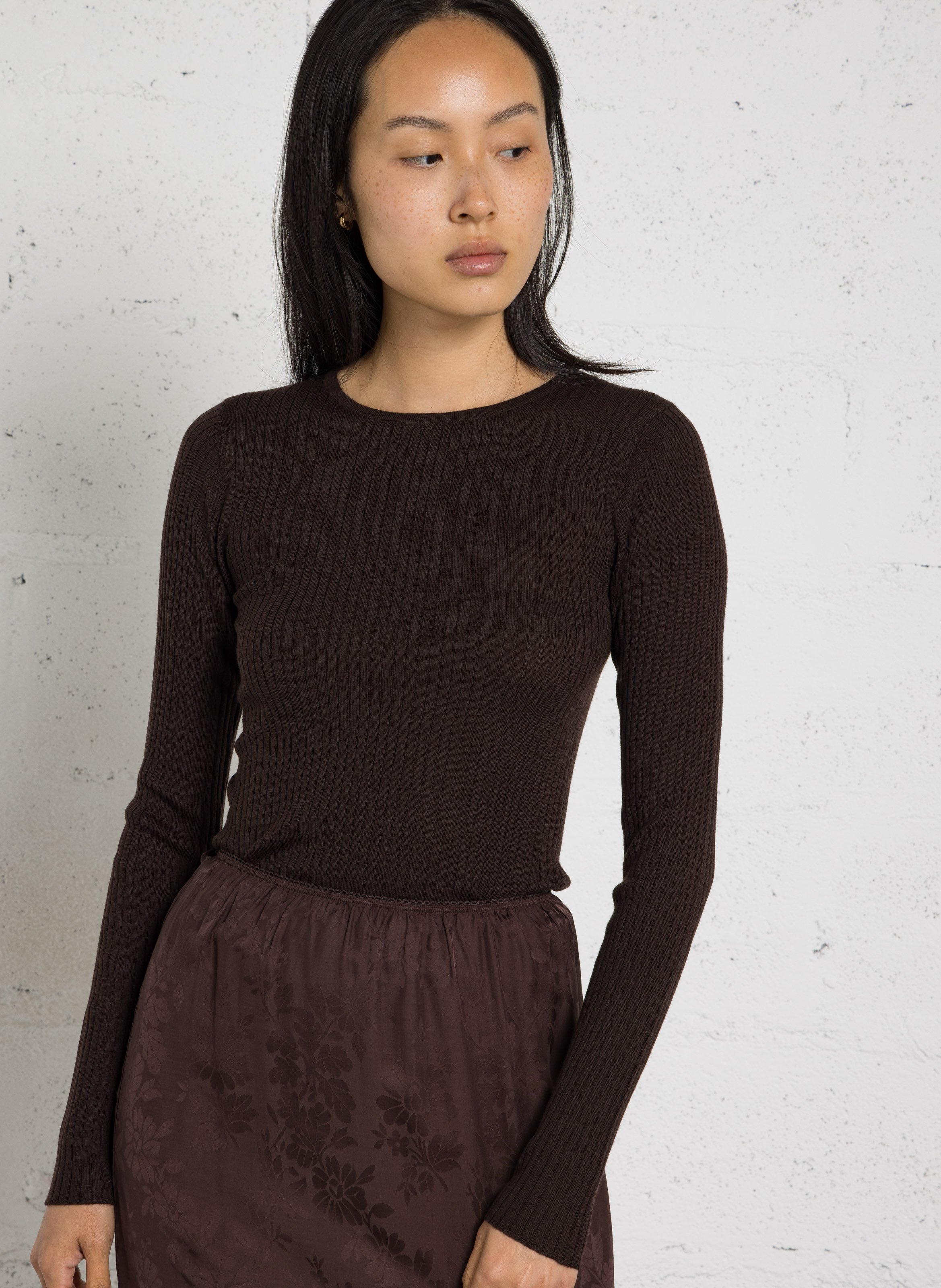 Tee-shirt manches longues moulant en laine MAJESTIC FILATURES Marron
