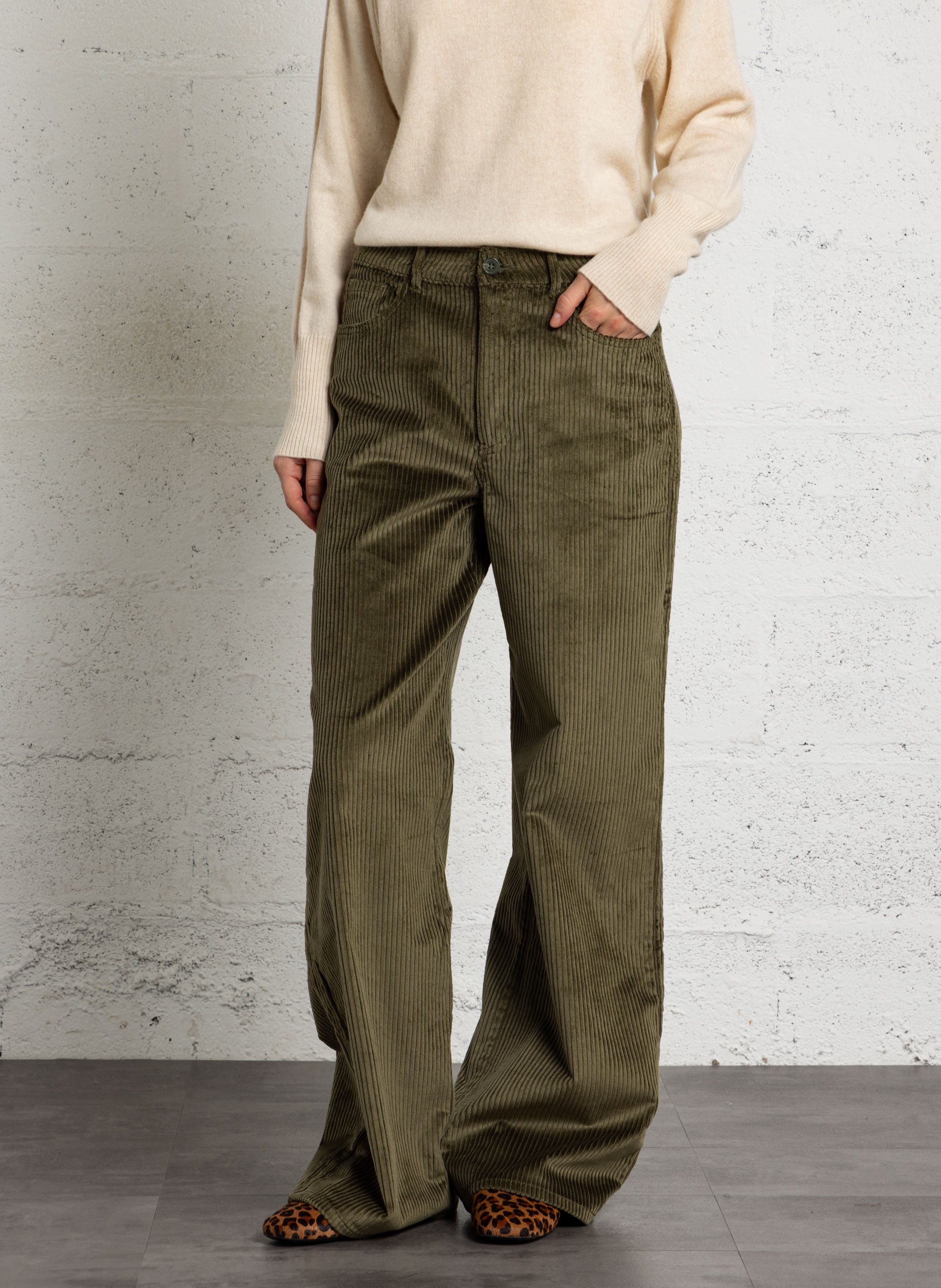 Pantalon large velours en coton mélangé DES PETITS HAUTS Vert