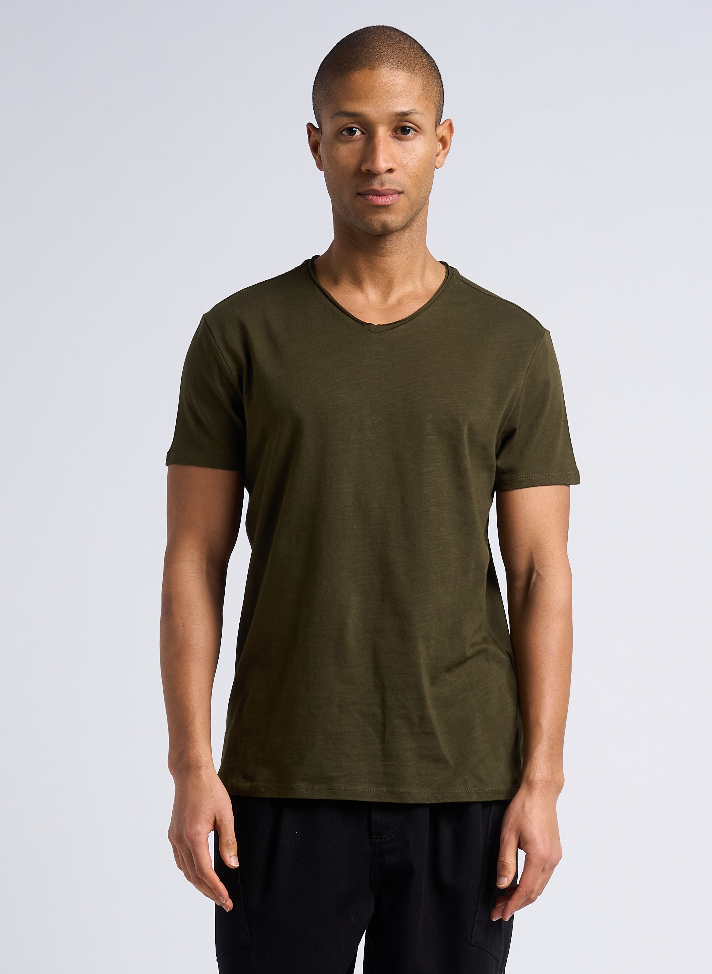 Slim-fit V-neck slub cotton T-shirt IKKS Khaki