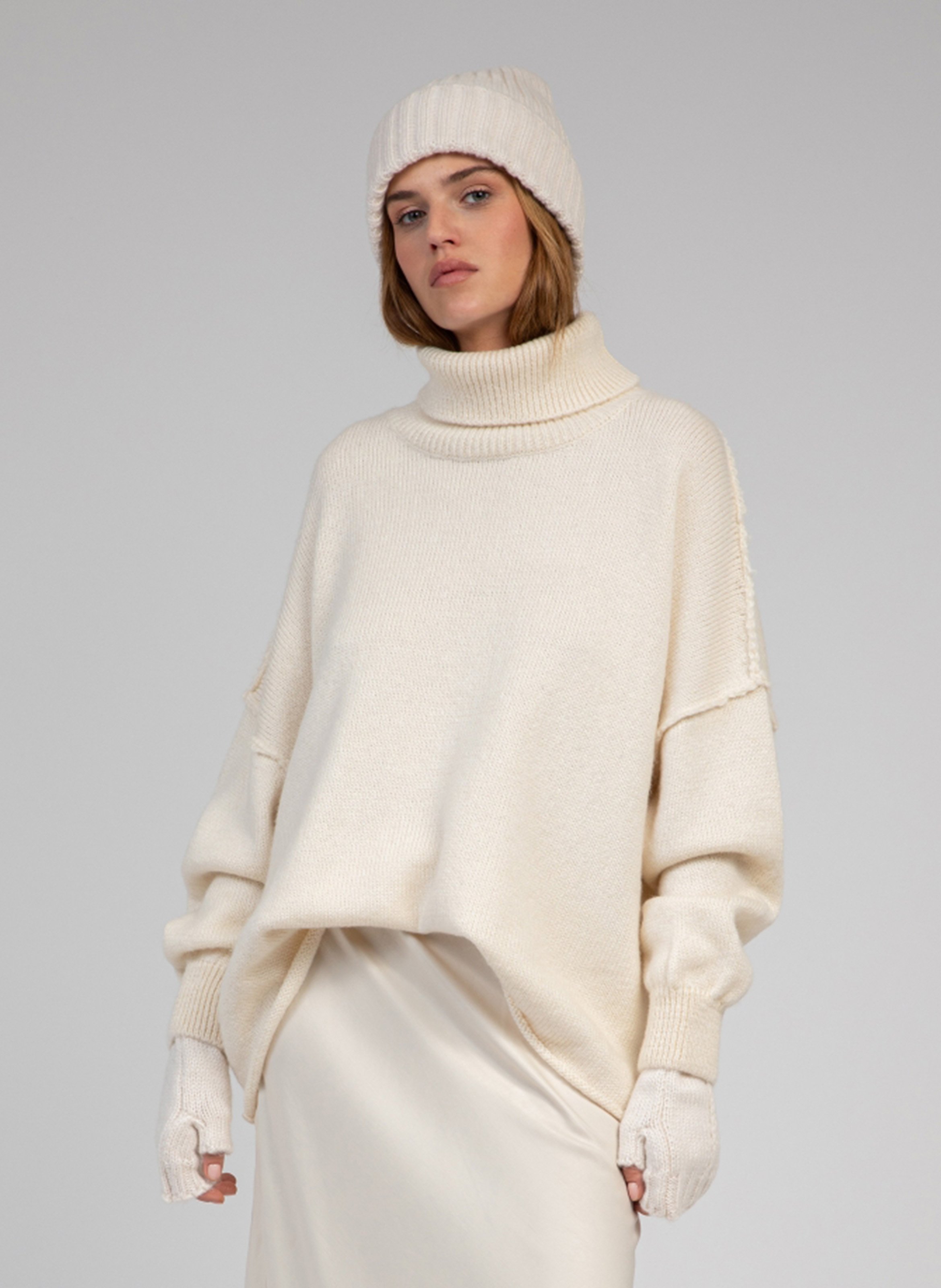 Pull col roulé AN'GE Beige