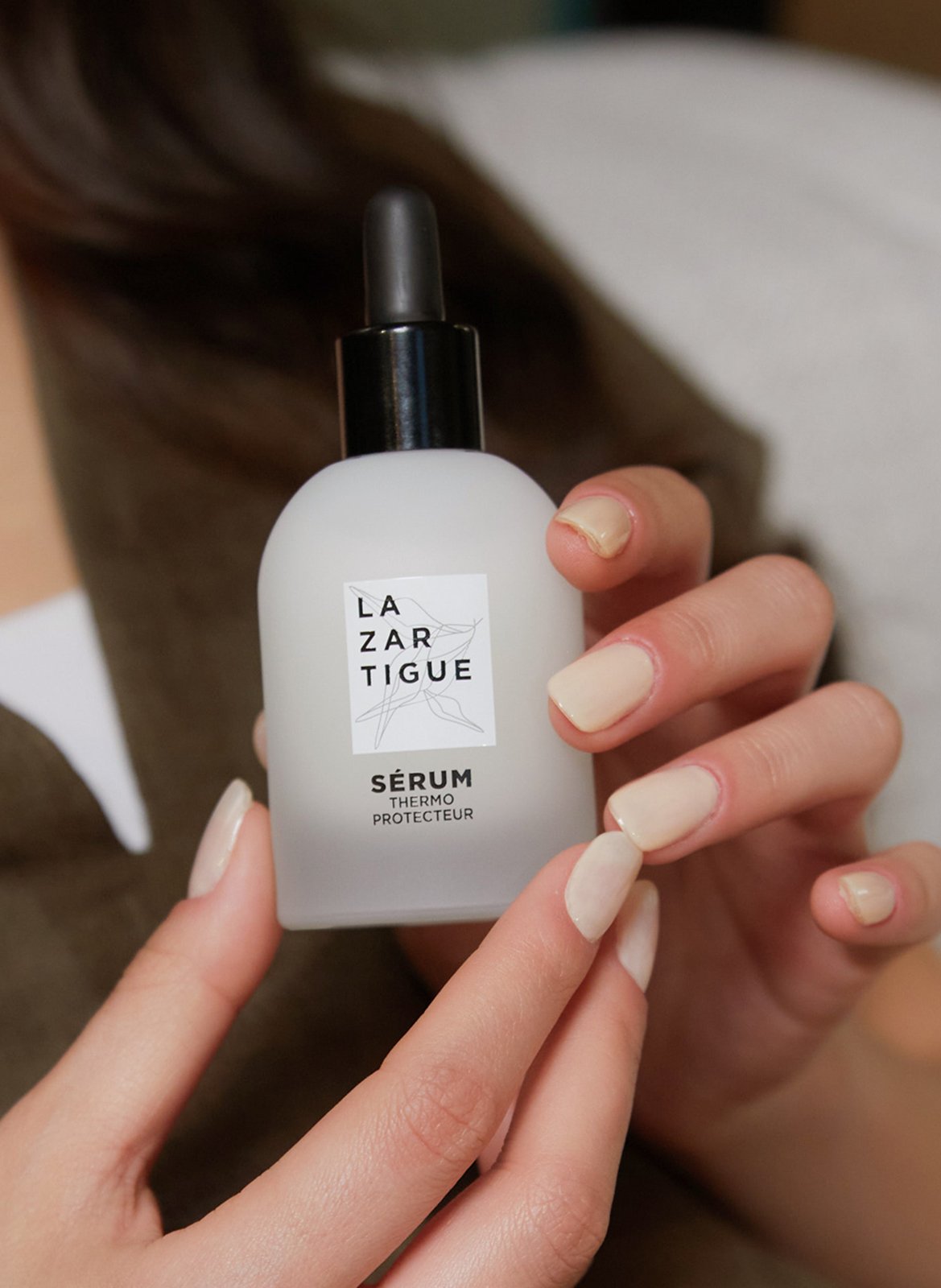 KERSTSET UITZONDERLIJK SERUM 50ML + MINI DROOMOLIE 10ML LAZARTIGUE No color