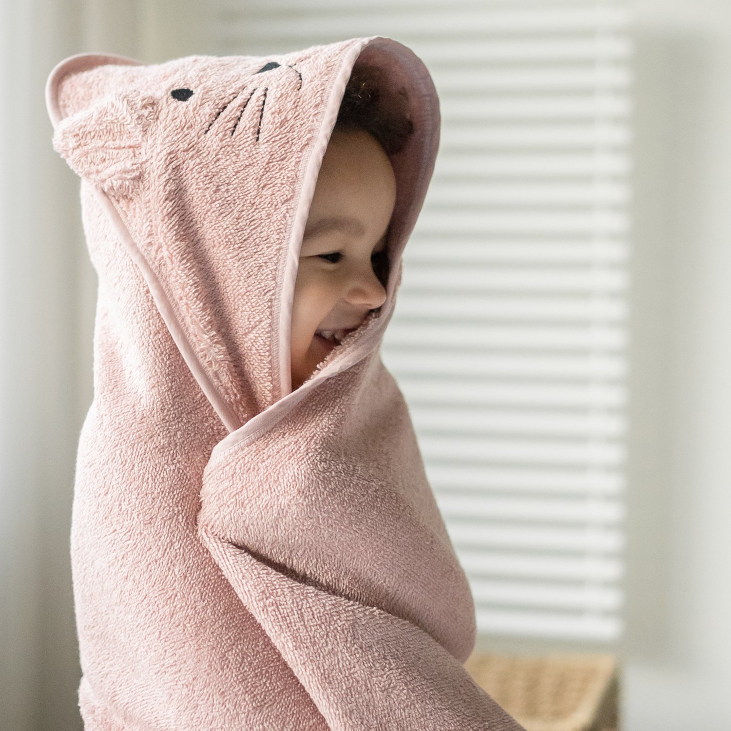 Rabbit hooded towel KINDSGUT Red