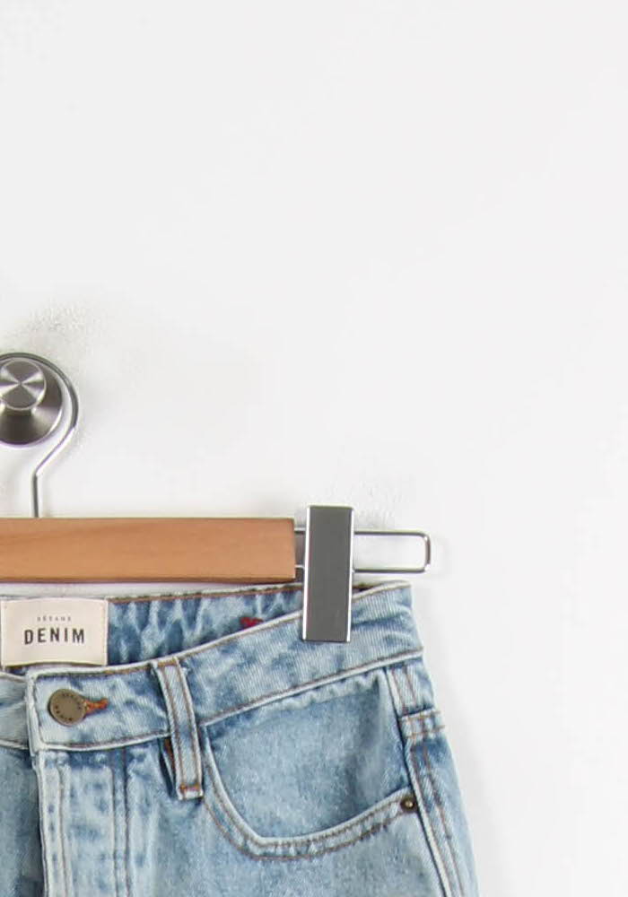 Cropped slim jeans with studs Blue