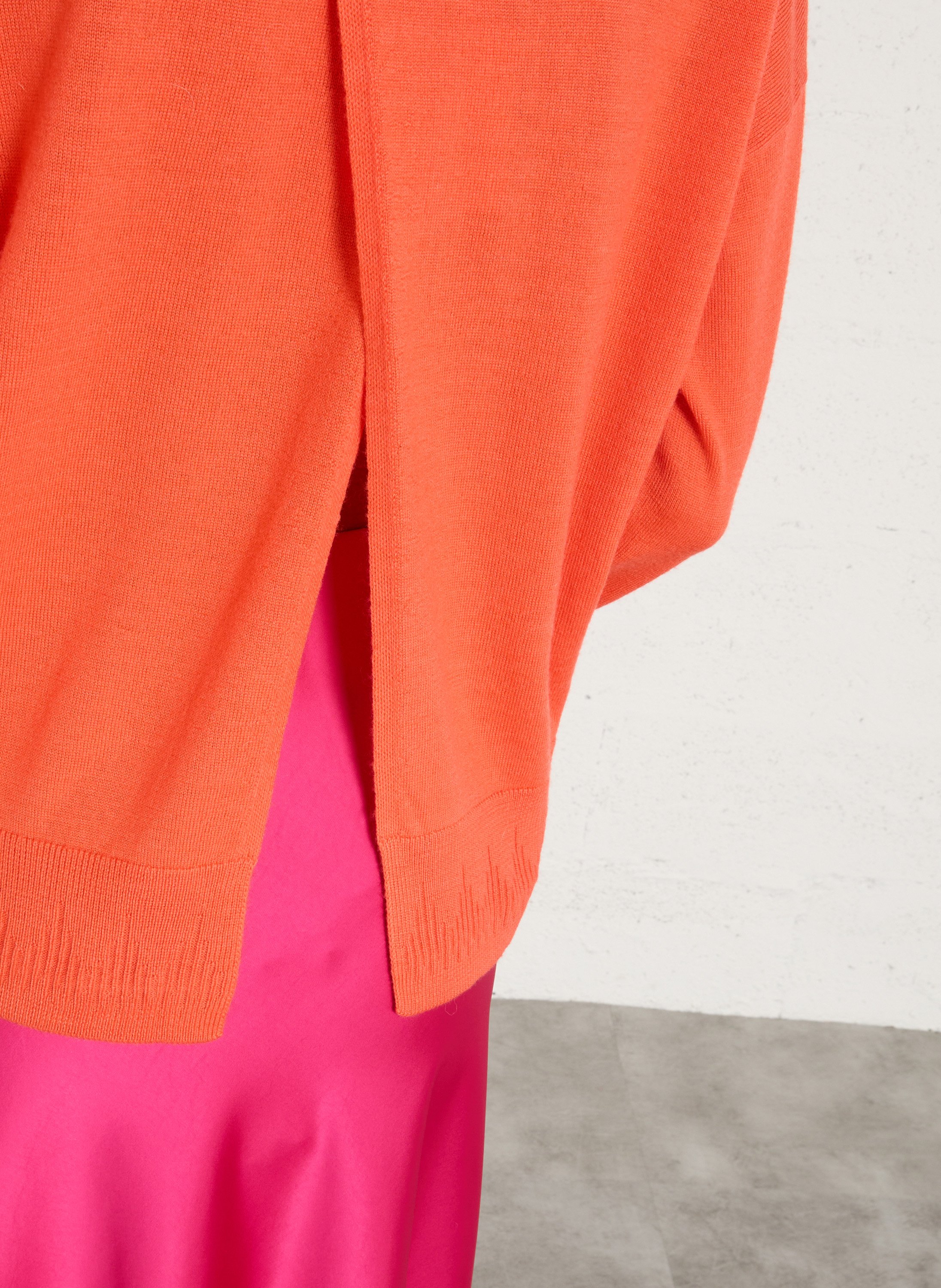 Pull ample col rond ouverture dos en laine MAISON ANJE Rouge