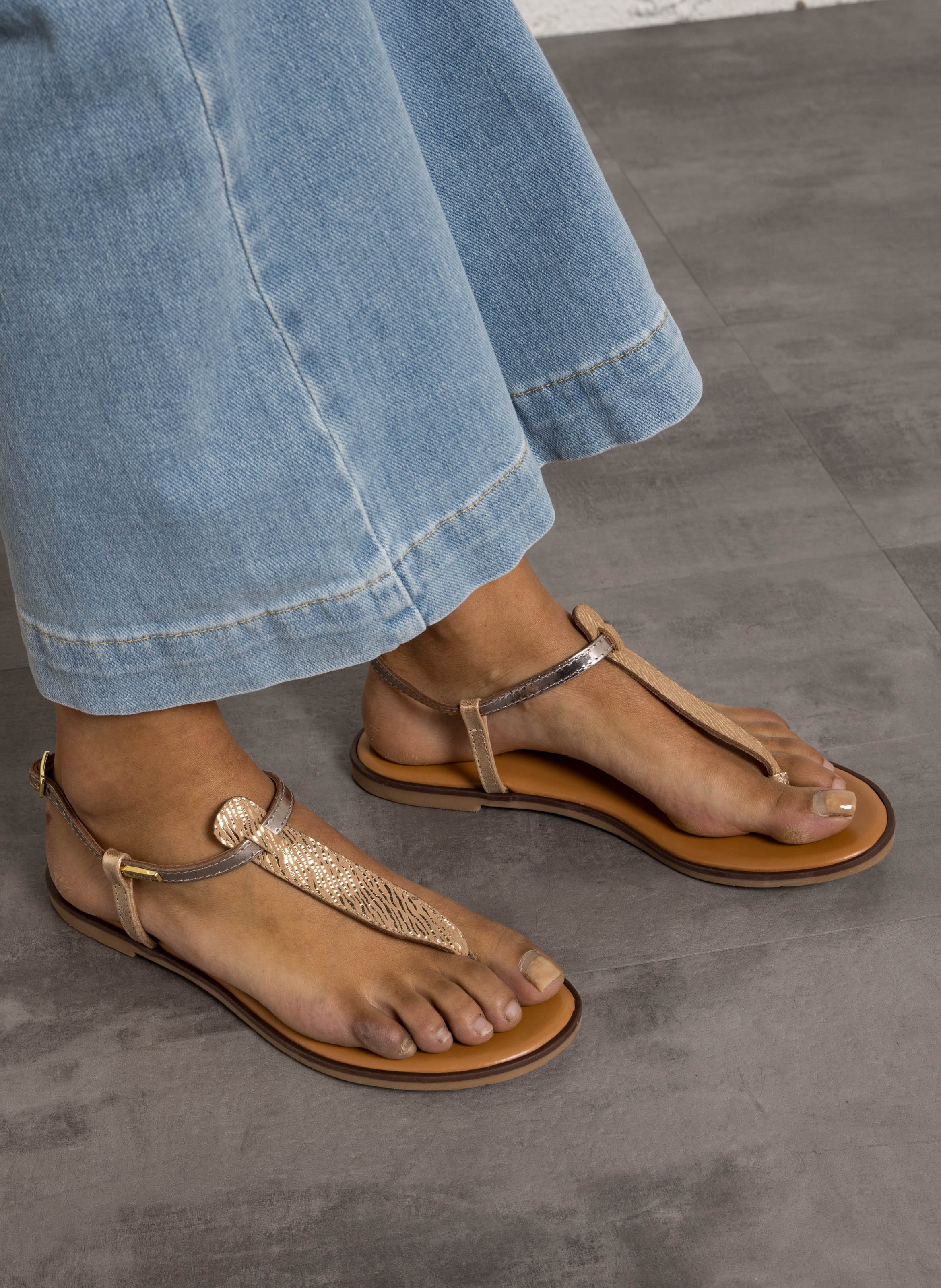 Sandales plates en cuir LES TROPEZIENNES PAR M.BELARBI Beige